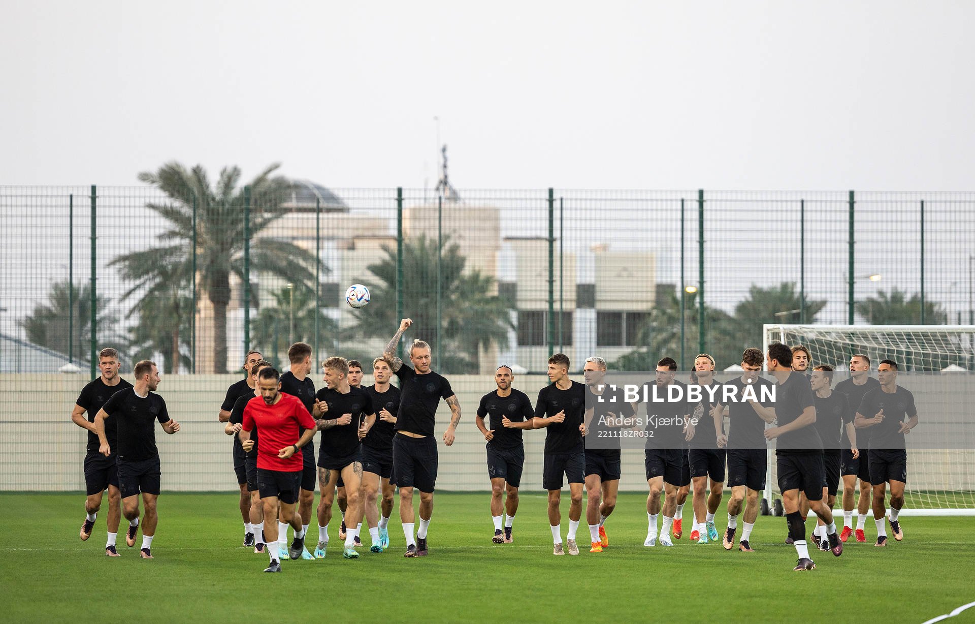 [DK=20221118: Herrelandsholdet træner i Doha,