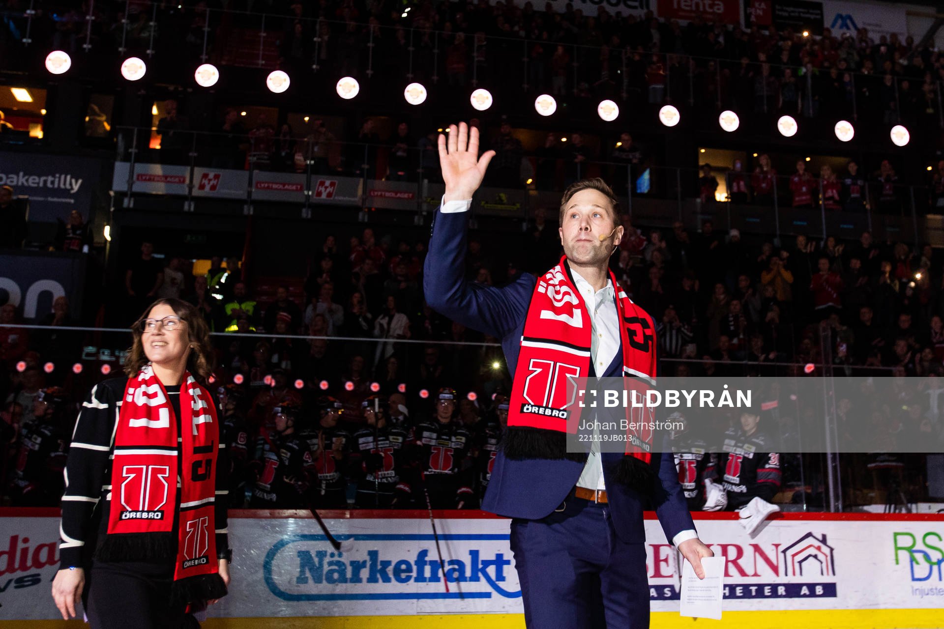 Tidigare örebrospelaren Henrik Löwdahl får sin tröja