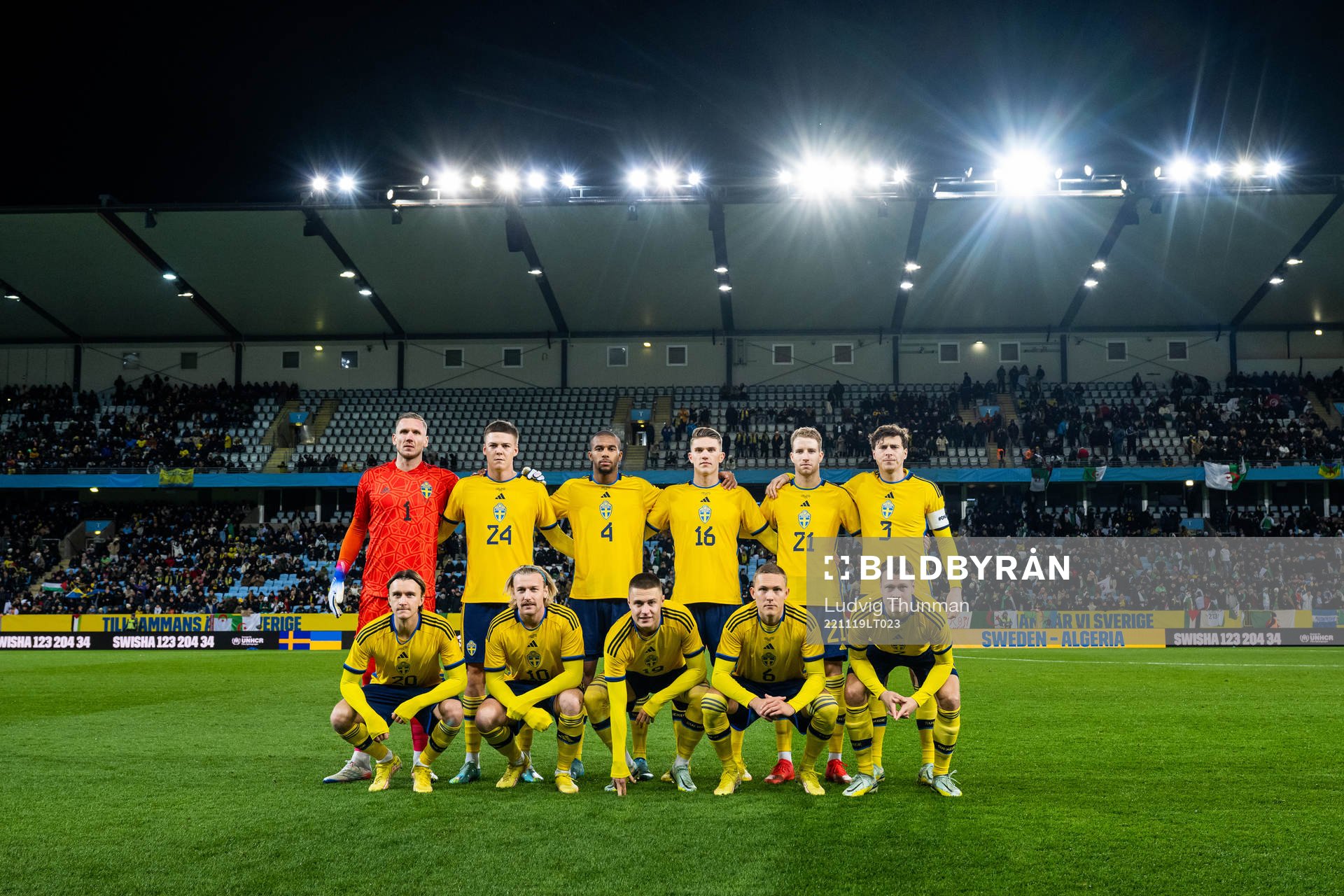 The starting eleven of Sweden pose for a photo