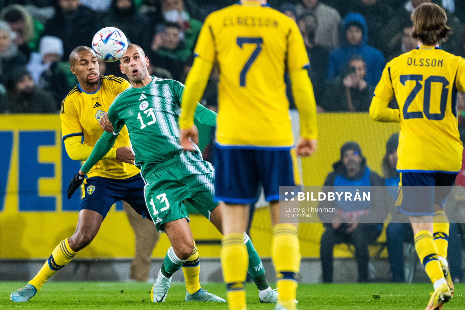 Isak Hien of Sweden and Islam Slimani of Algeria