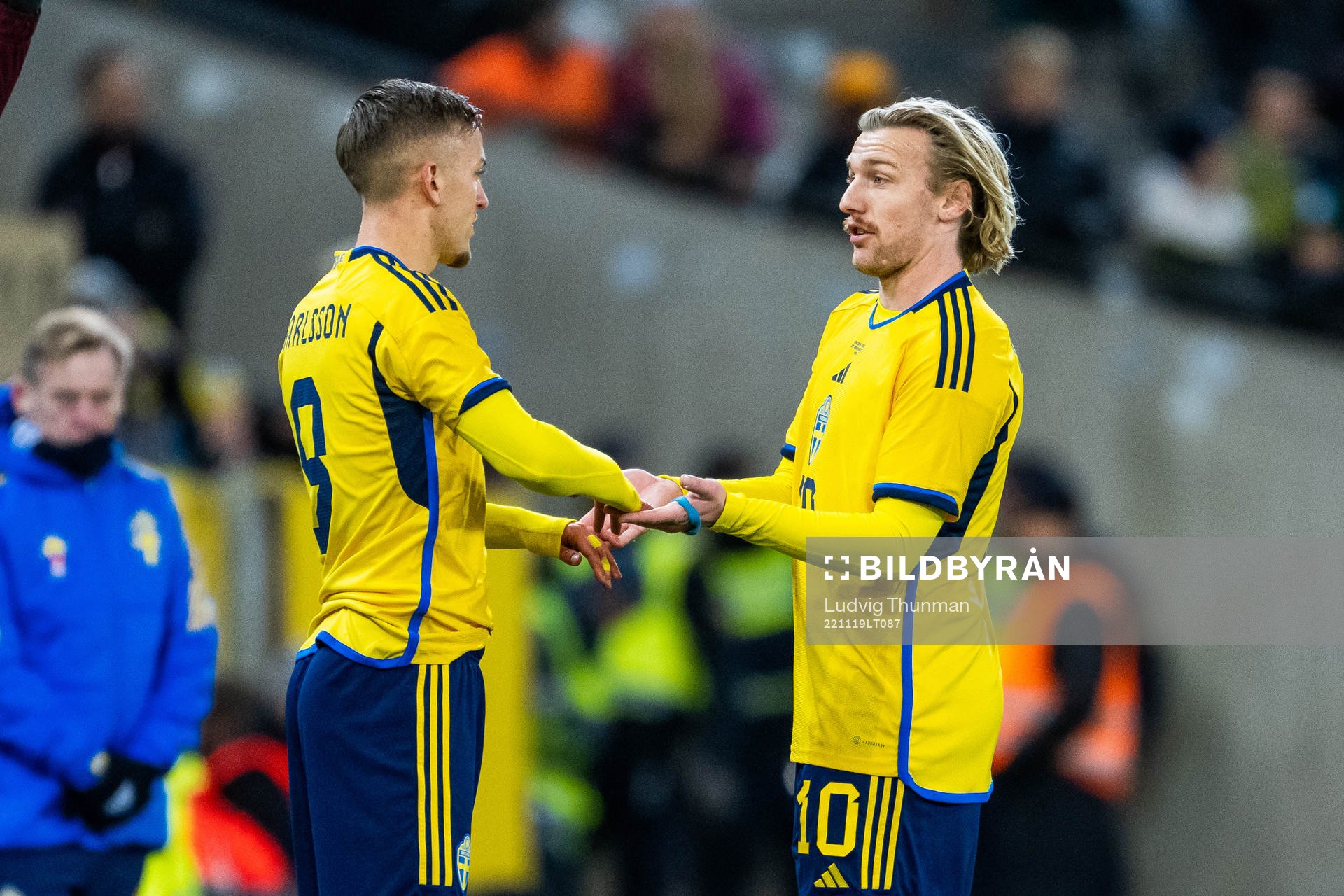 Jesper Karlsson is substituted
