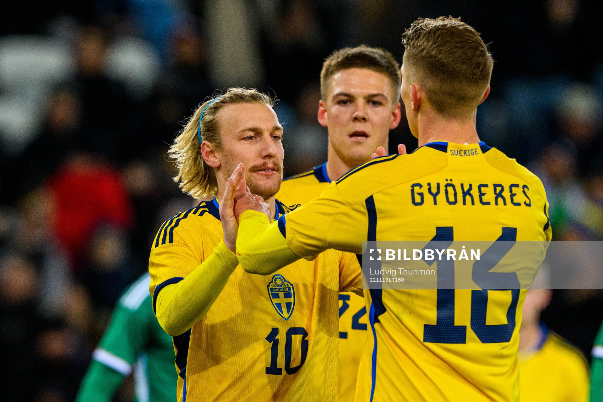 Emil Forsberg, Emil Holm and Viktor Gyökeres celebrate