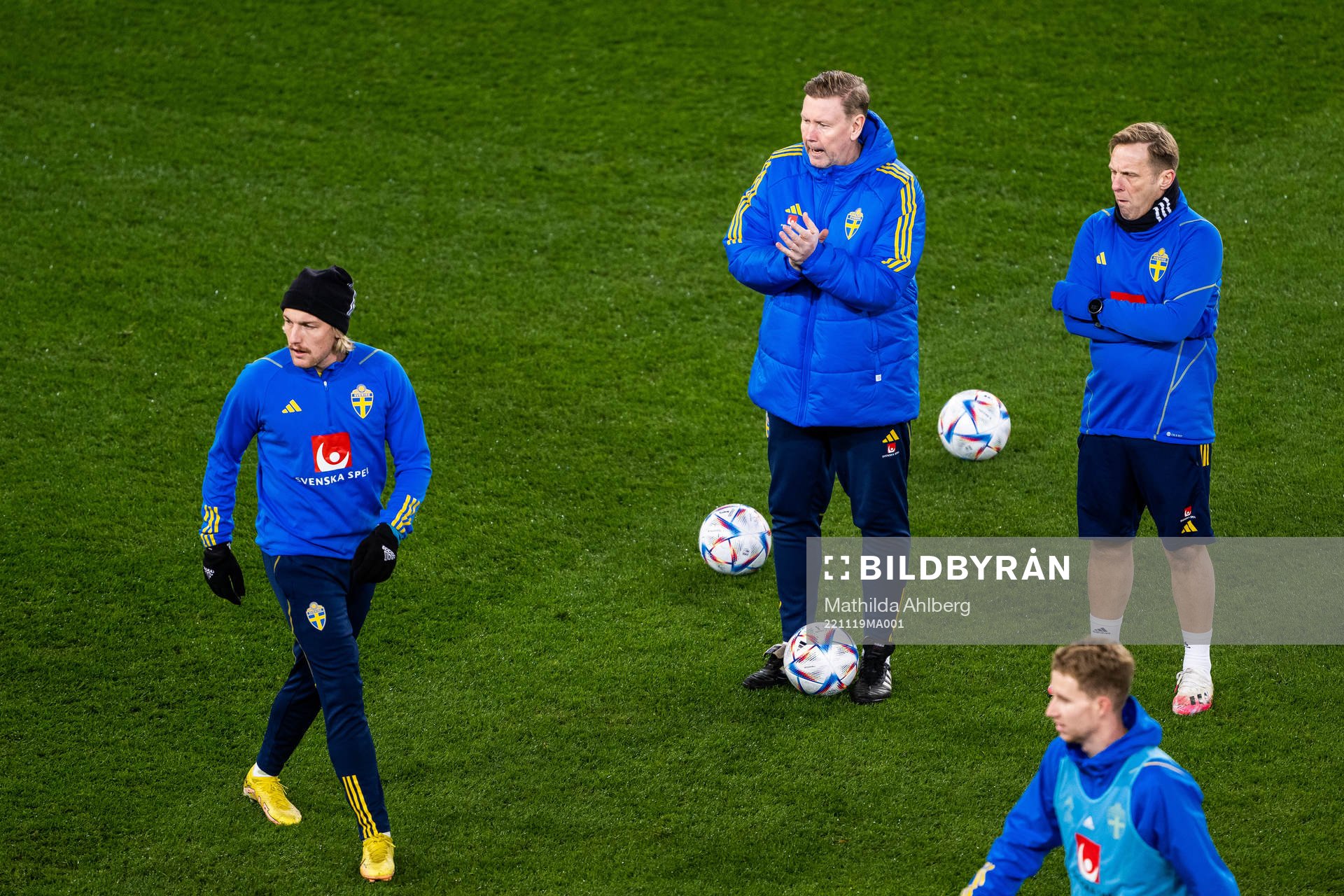 Assistant coach Peter Wettergren of Sweden