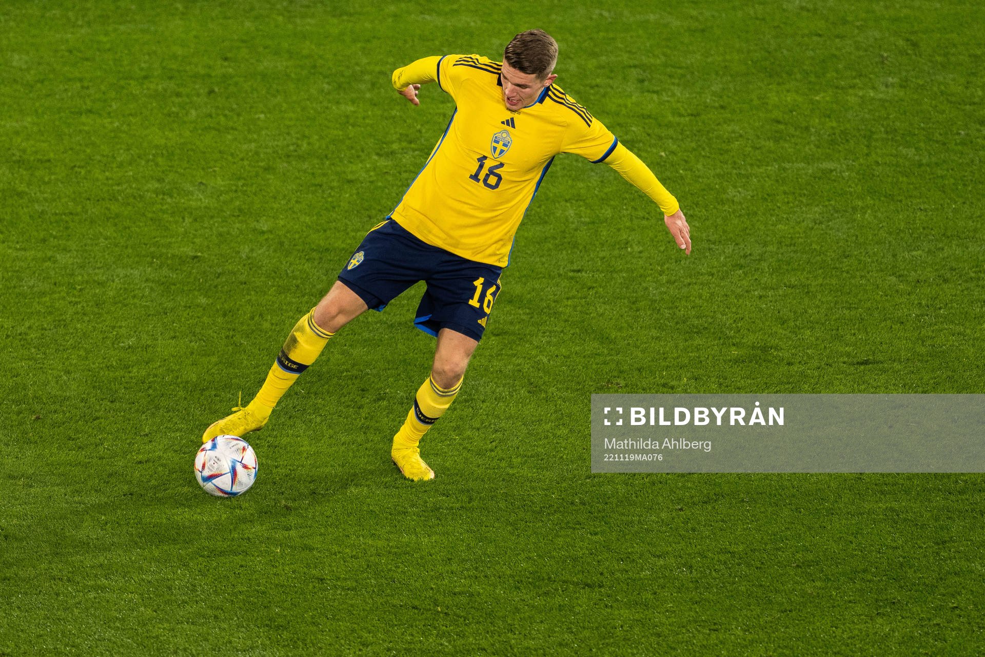 Viktor Gyökeres of Sweden