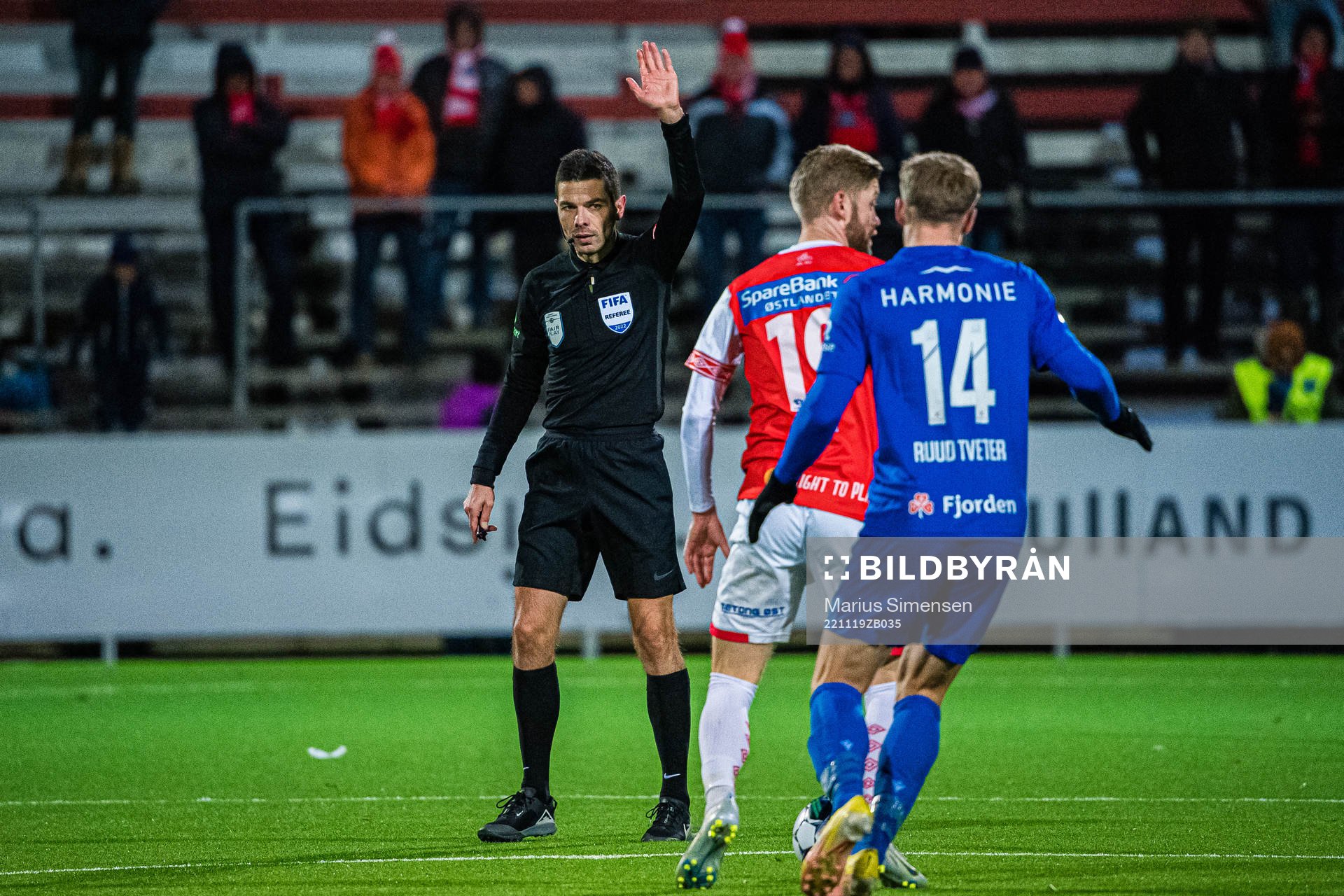 Tore Hansen, referee