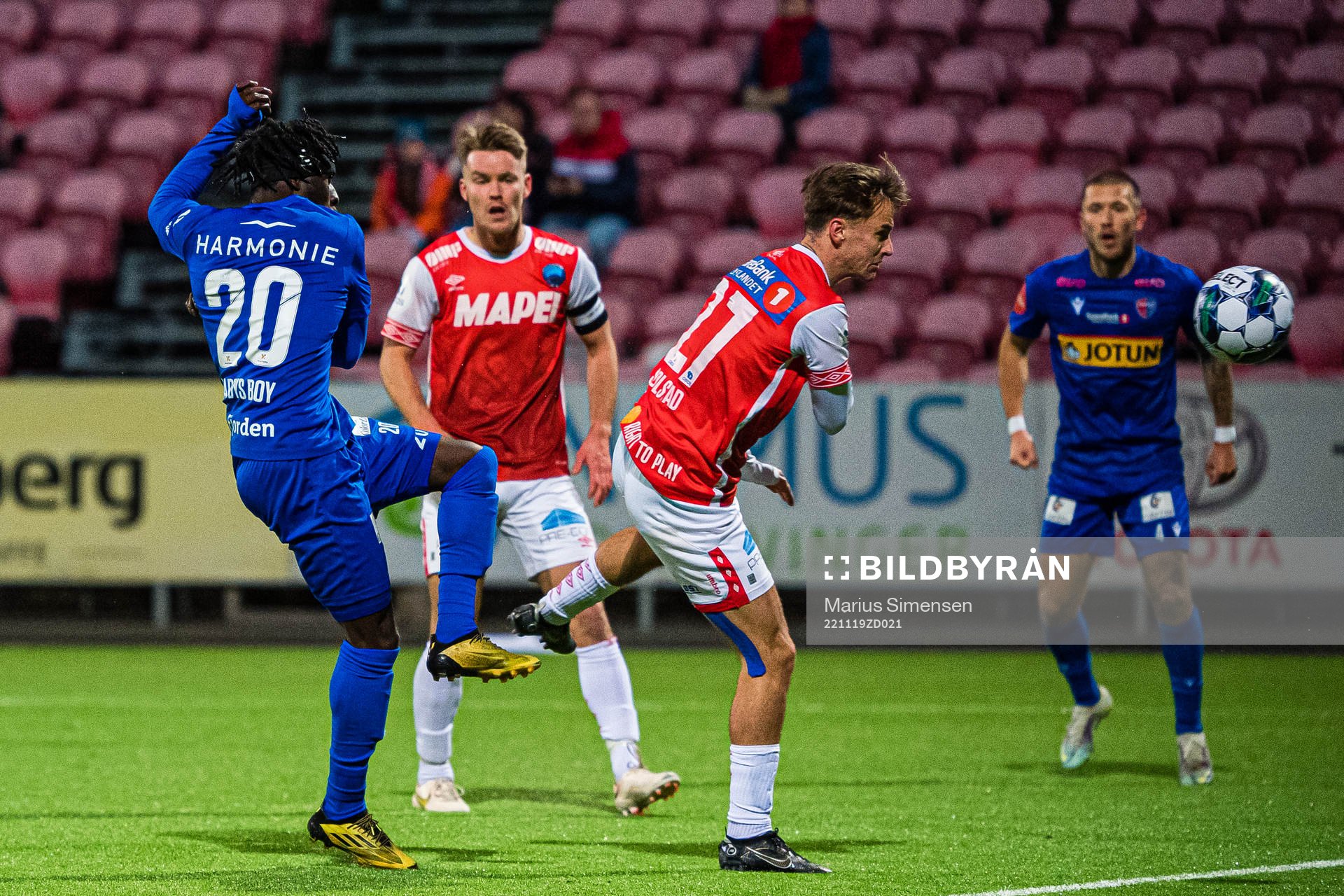 Franklin Daddys Boy Nyenetue of Sandefjord scores the 0-1