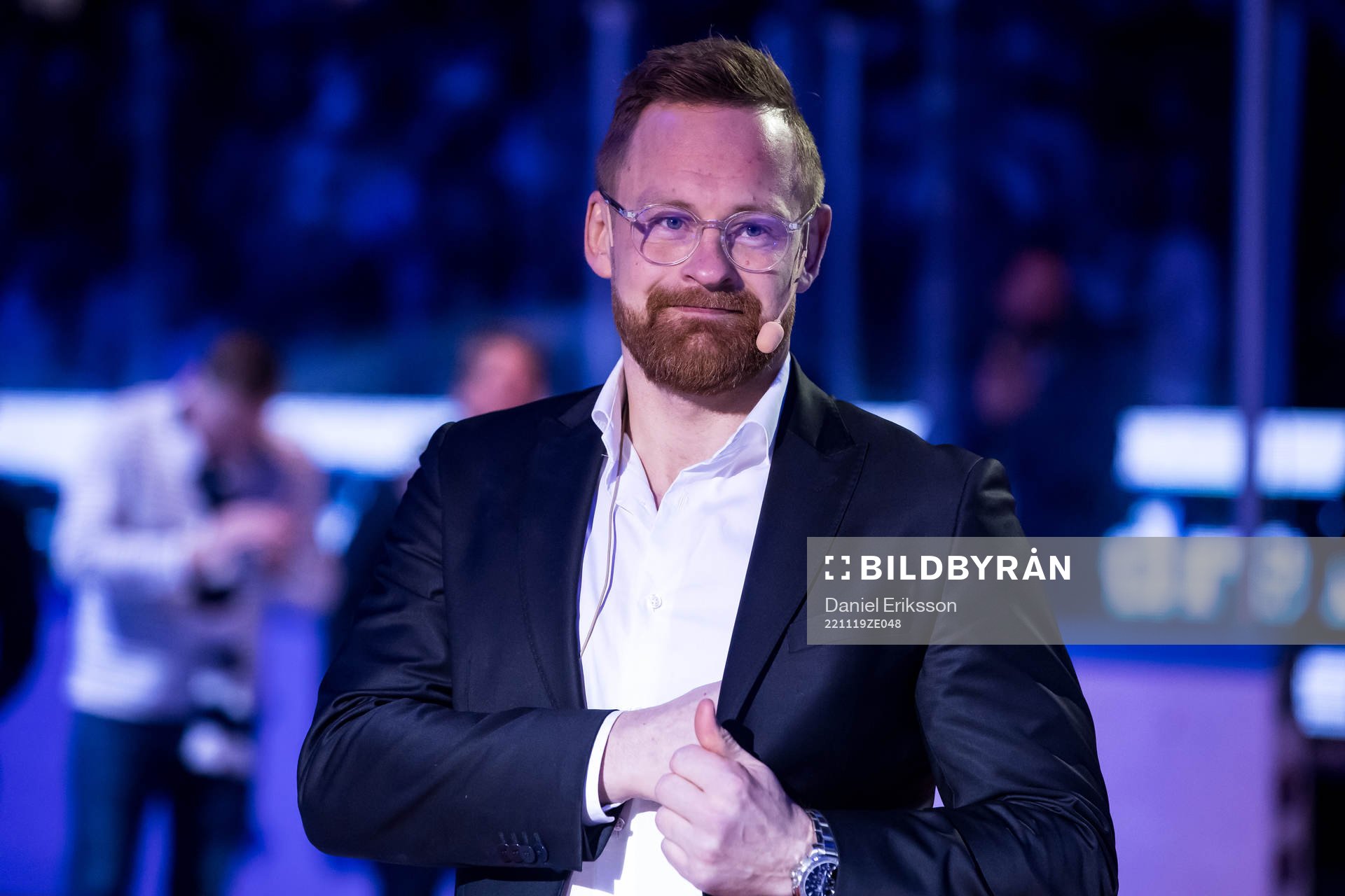 Mattias Ritola hyllas innan ishockeymatchen i SHL mellan