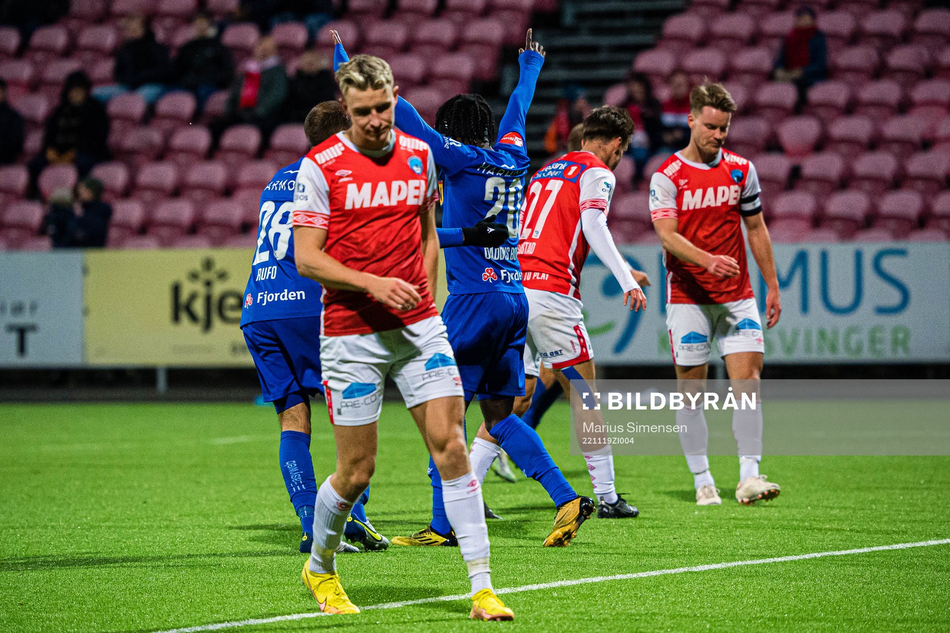 Franklin Daddys Boy Nyenetue of Sandefjord celebrates