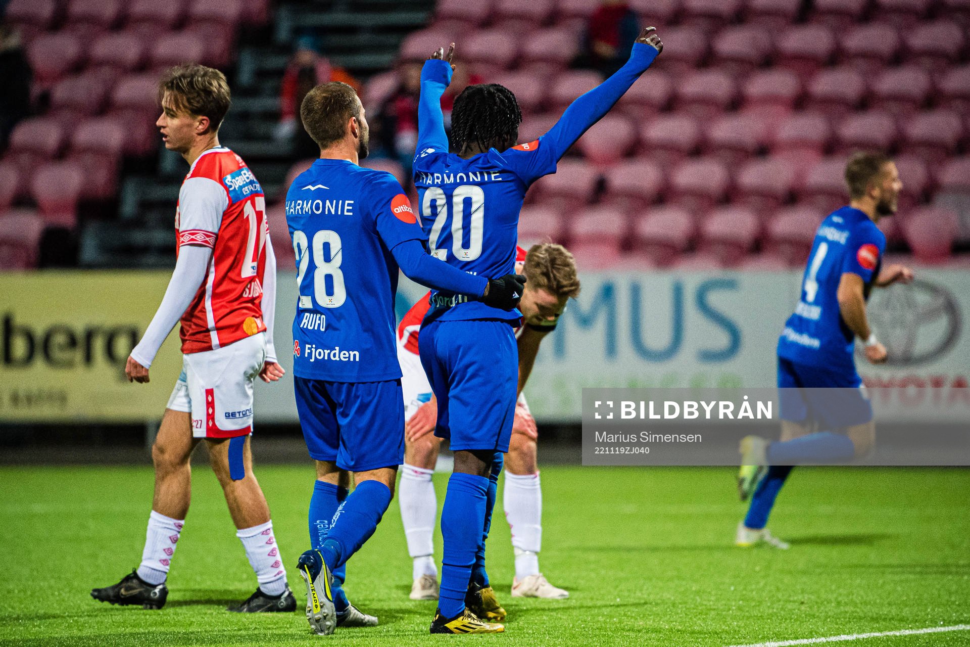 Franklin Daddys Boy Nyenetue of Sandefjord celebrates