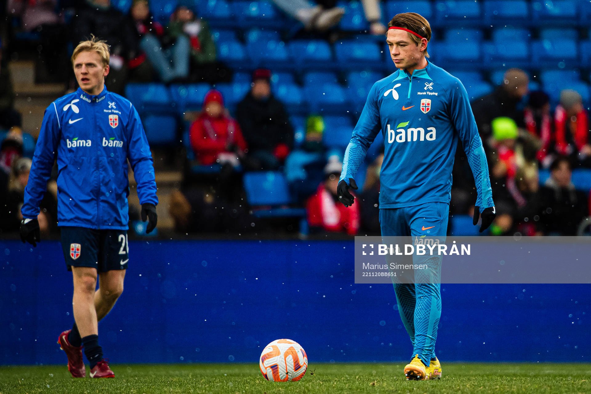 Patrick Berg of Norway warms up