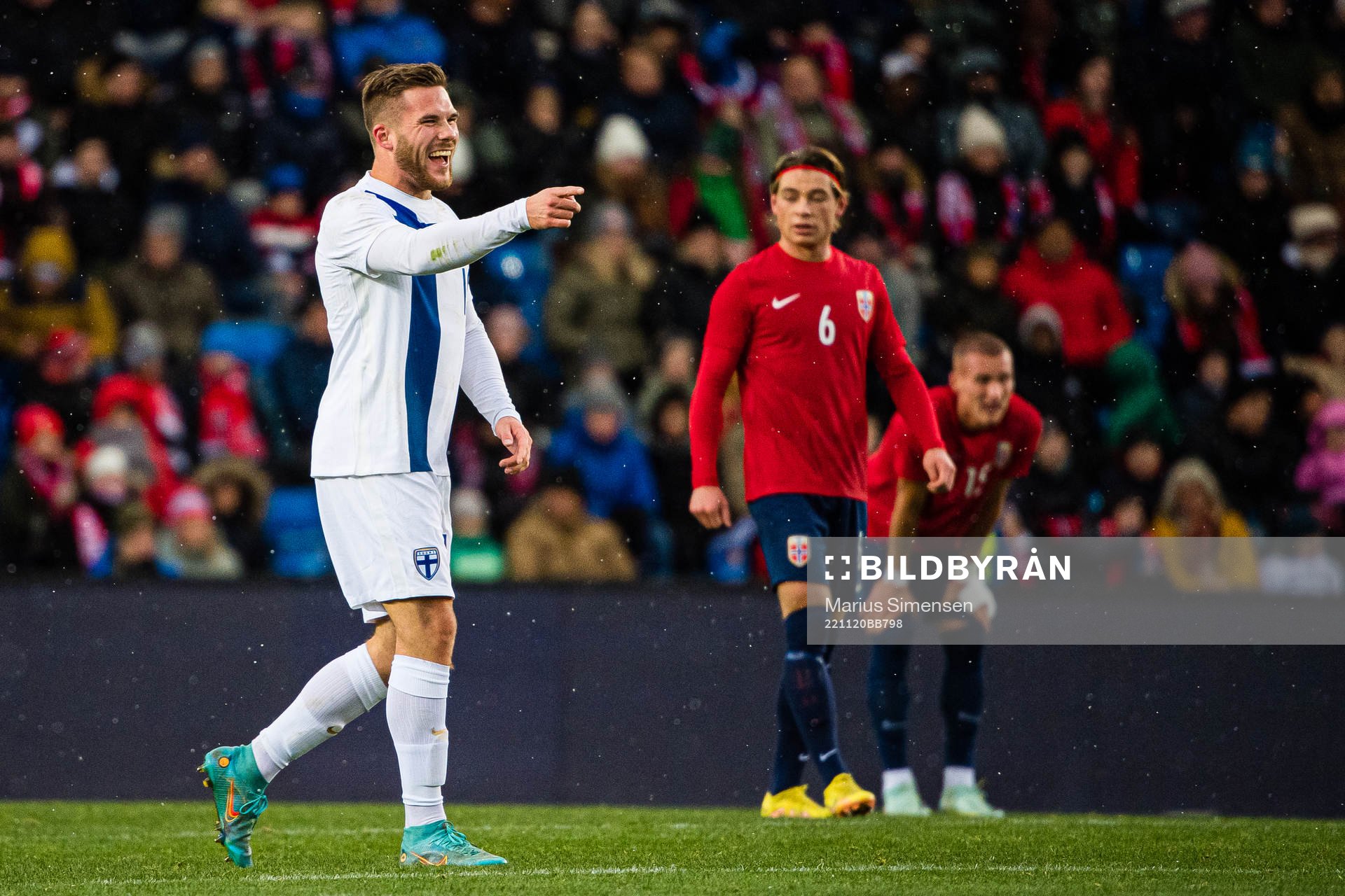 Benjamin Källman of Finland celebrates