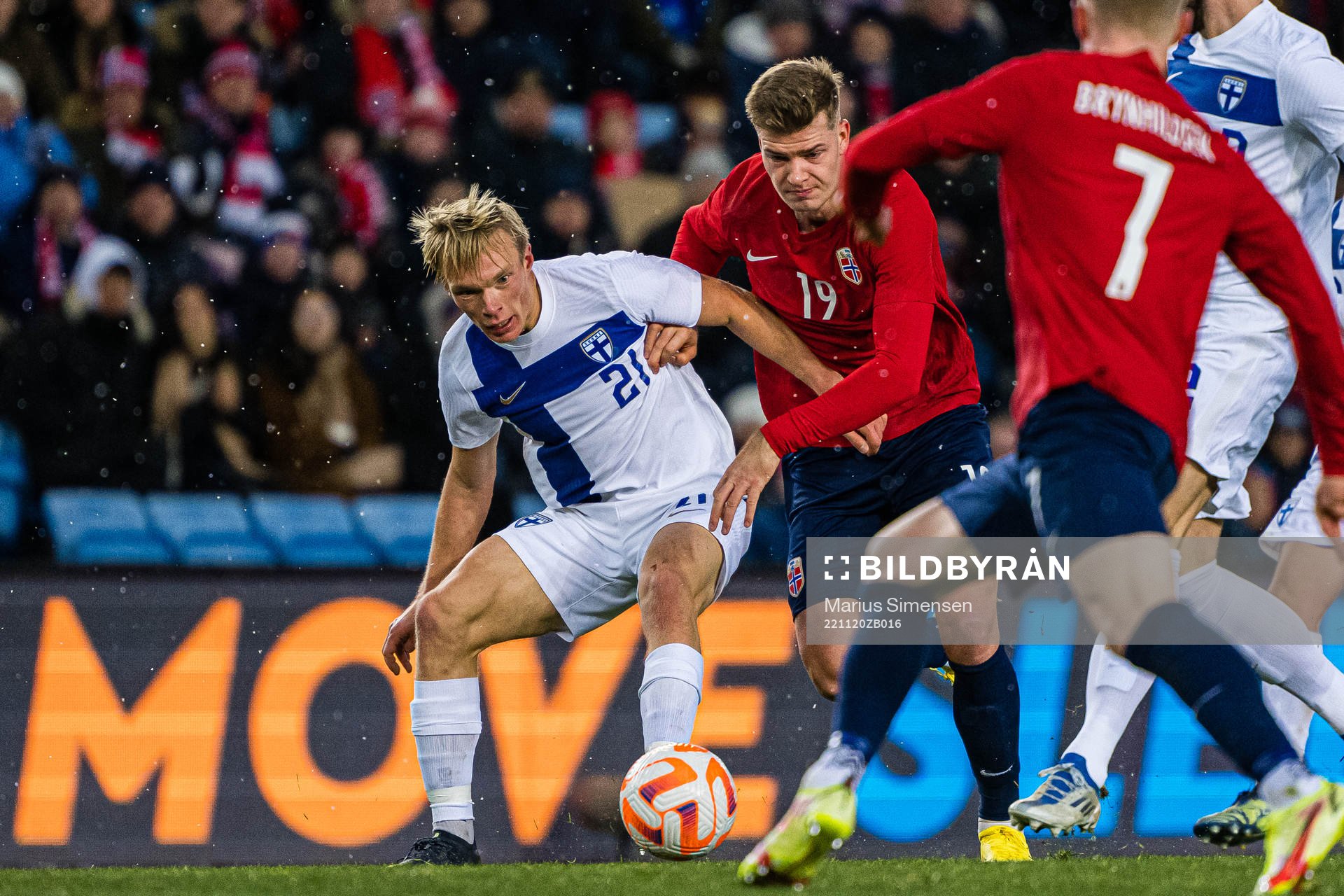 Ilmari Niskanen of Finland and Alexander Sørloth of Norway