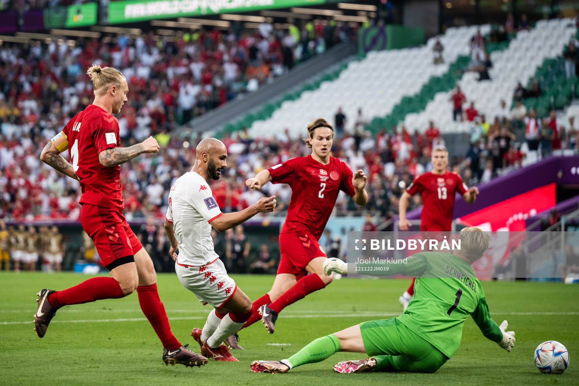 Simon Kjær, Joachim Andersen and goalkeeper Kasper