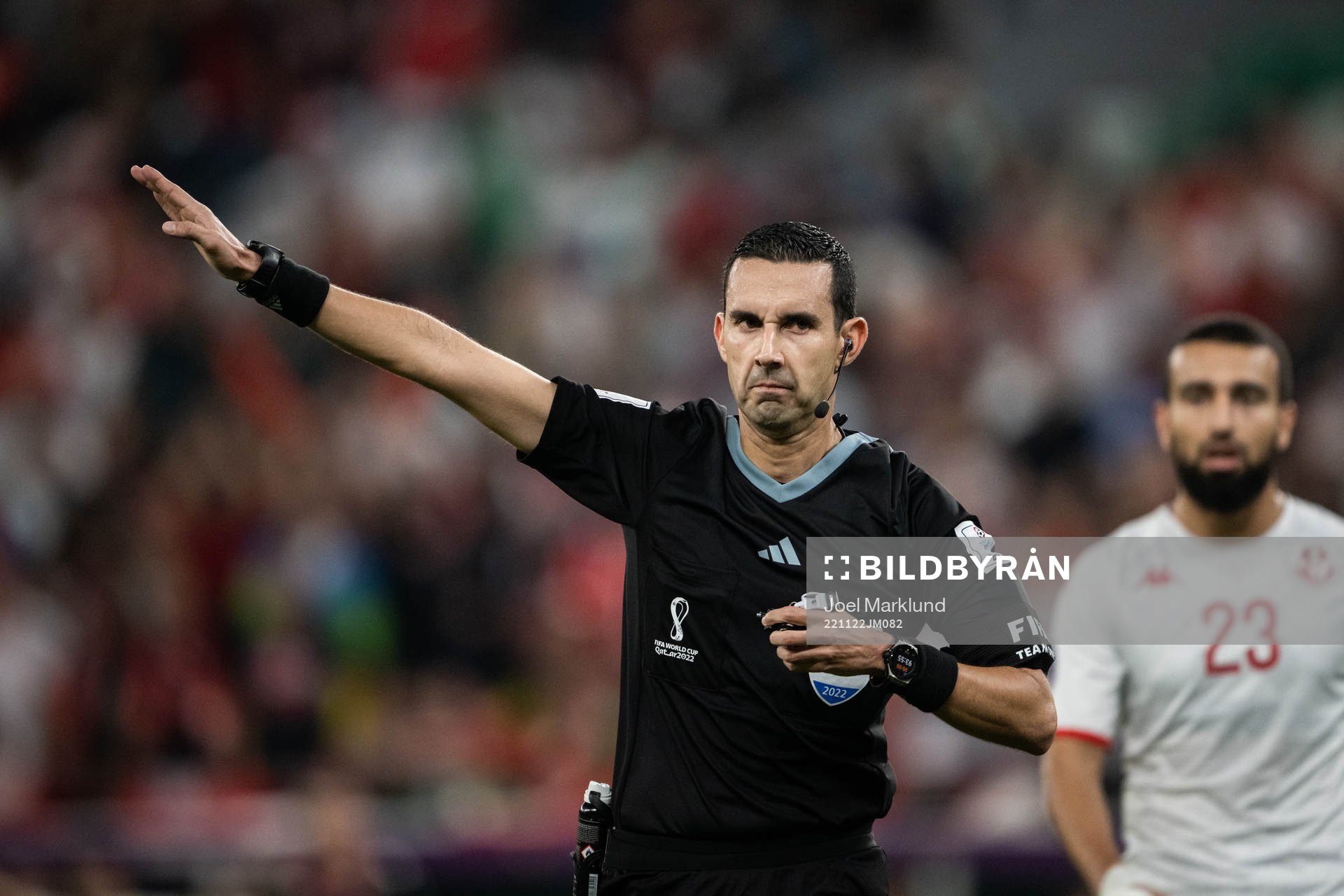referee Cesar Ramos