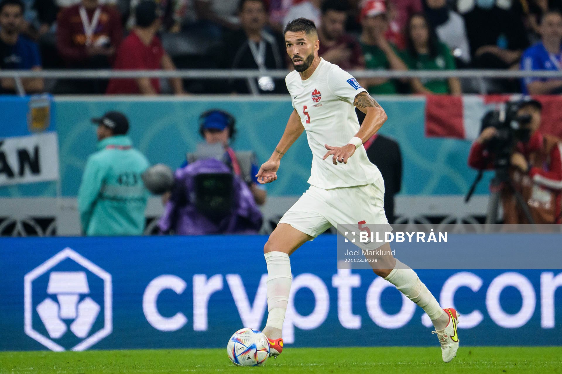 Steven Vitoria of Canada