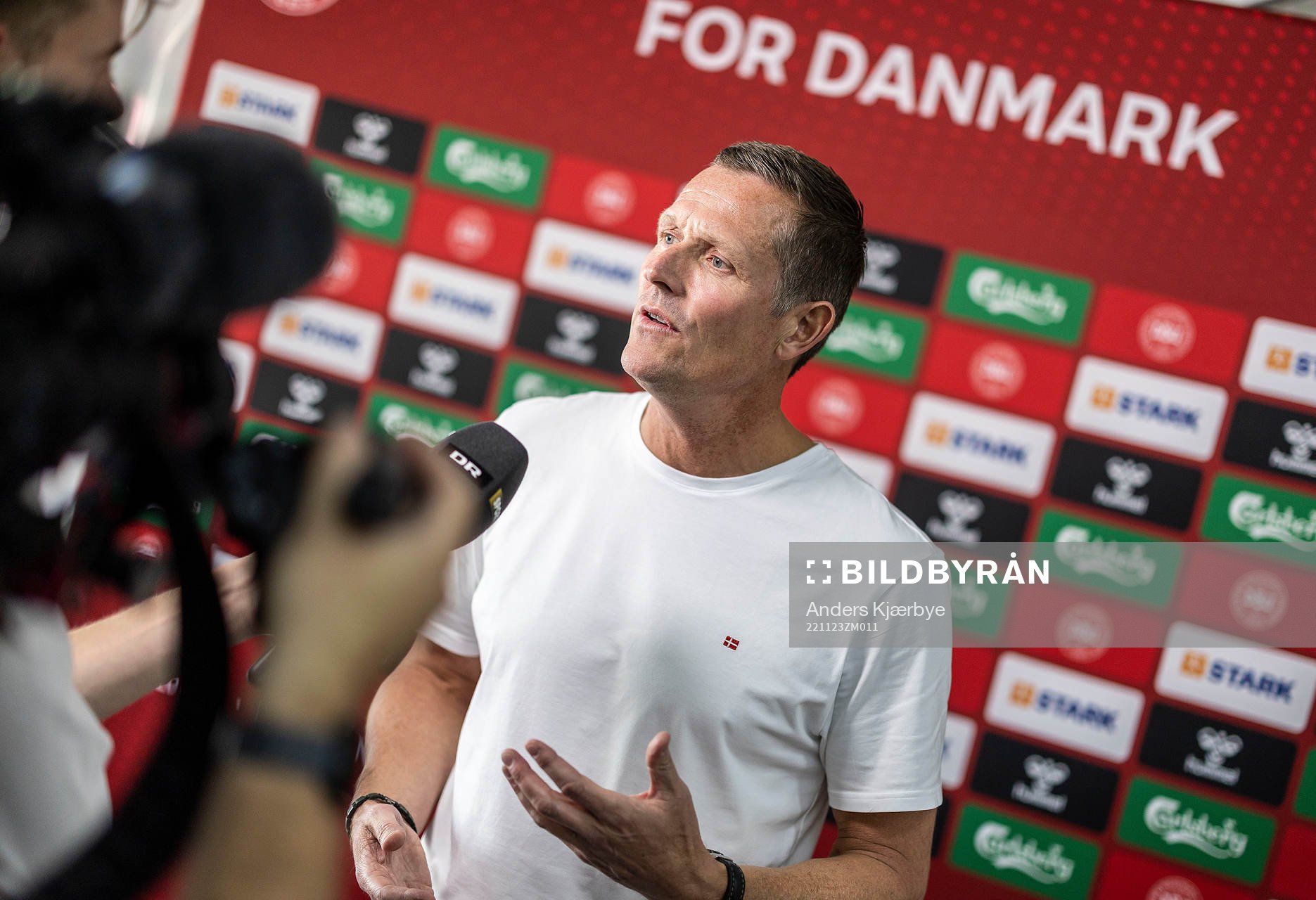 [DK=20221123: Pressemøde i Doha, Qatar - Peter Møller,