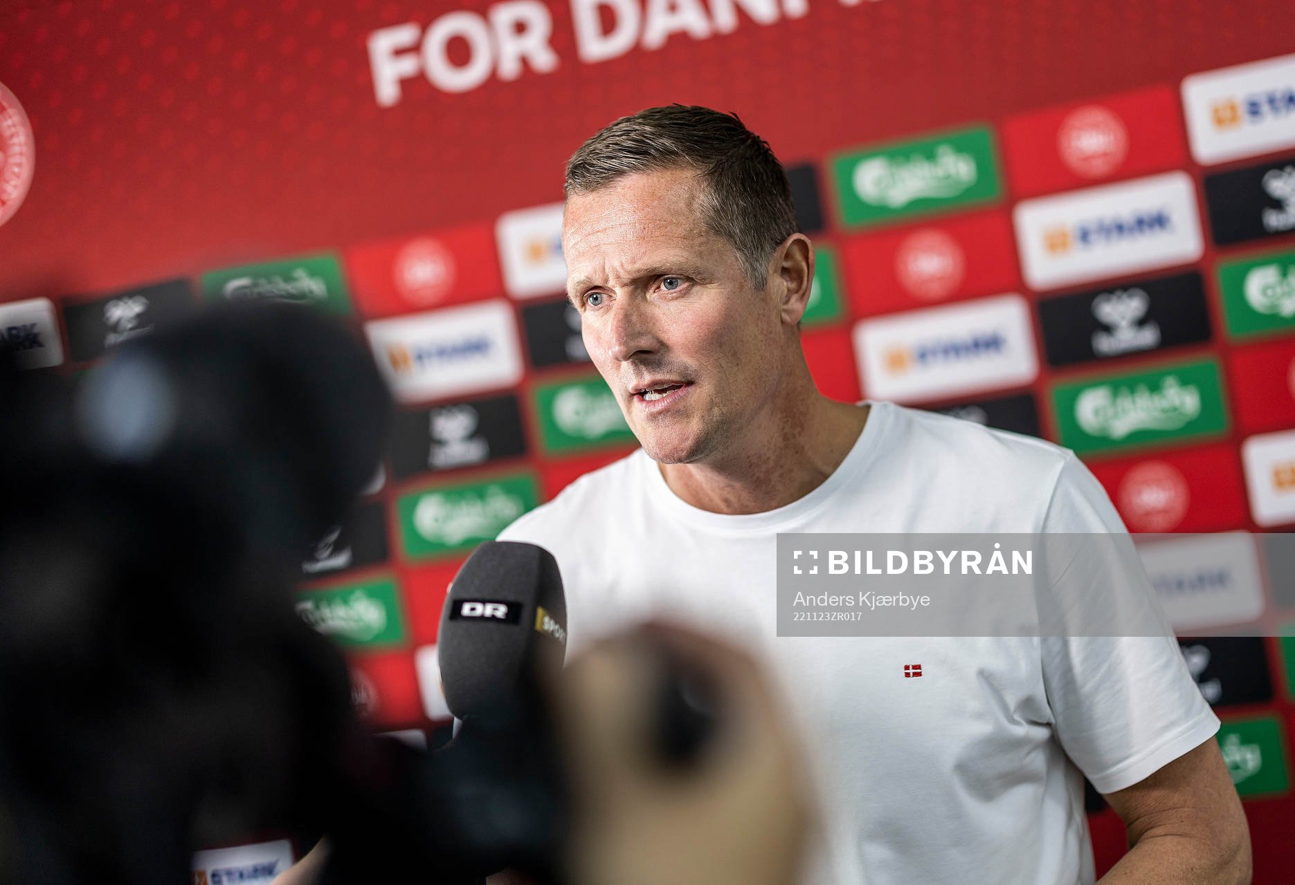[DK=20221123: Pressemøde i Doha, Qatar - Peter Møller,