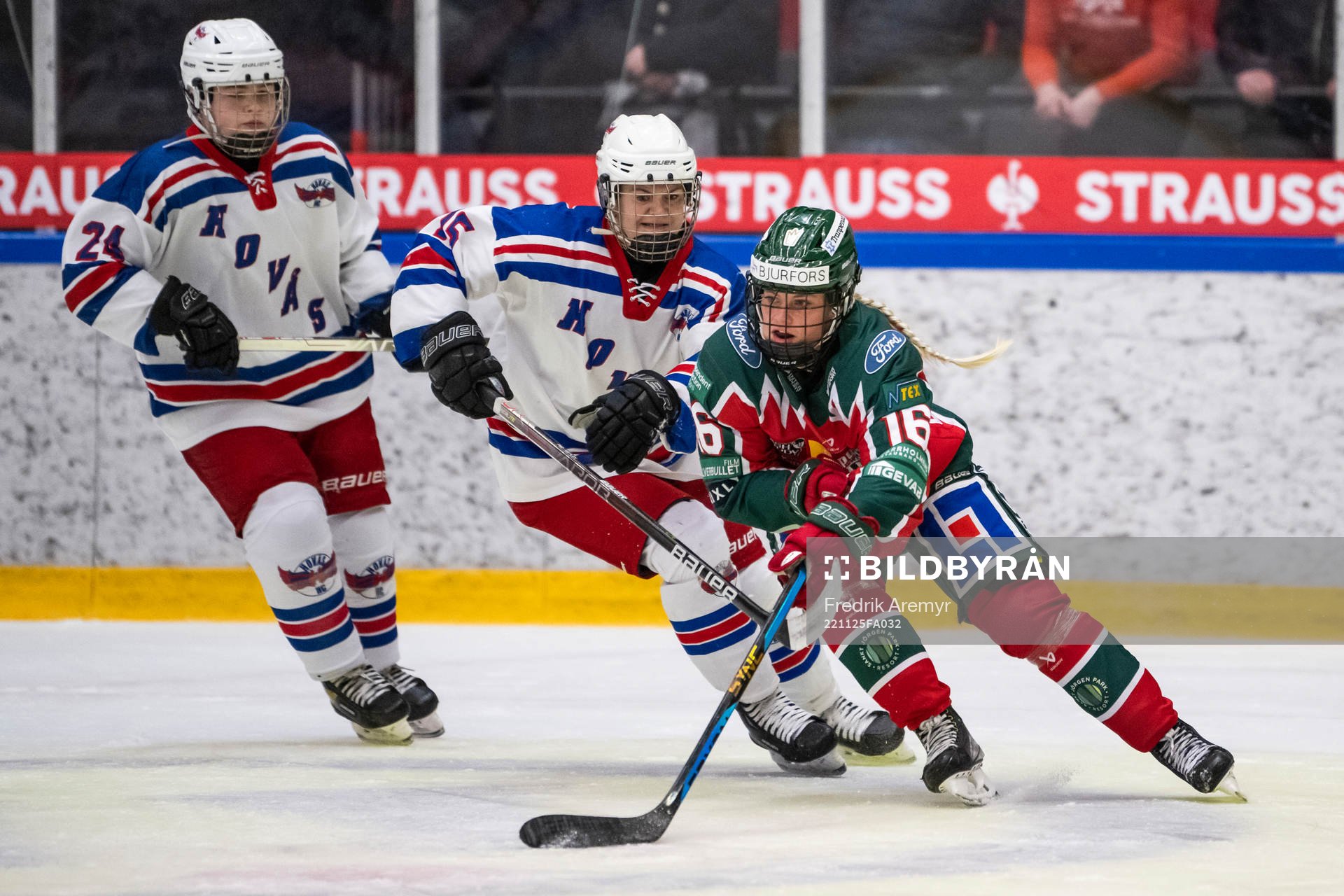 Hovås Emelie Claesson Brodén, Anna Neuenschwander och