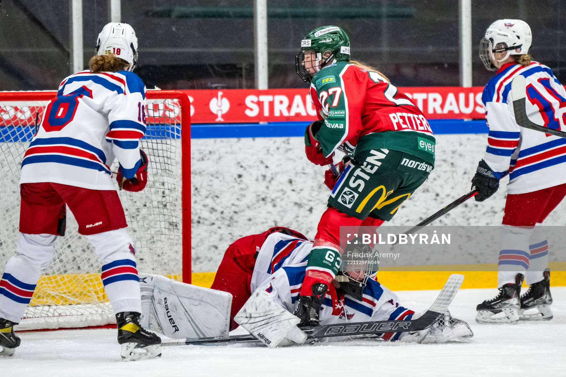 Hovås Elsa Öhrfelt , Målvakt Meja Engelin , Frölundas