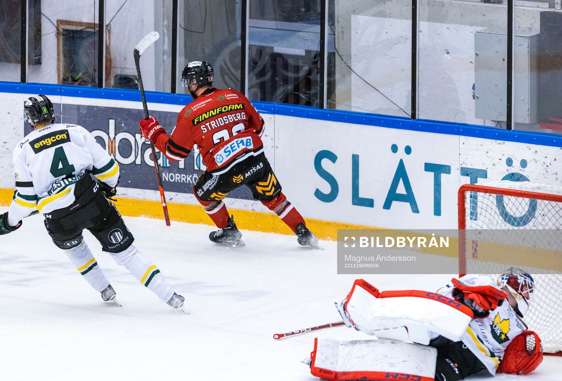 Vita Hästens Jakob Stridsberg gör 2-0 bakom Östersunds