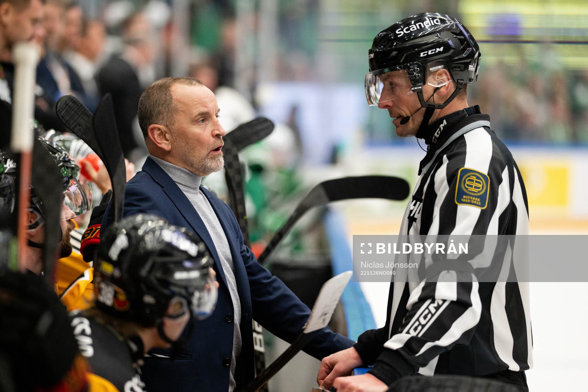 Luleås tränare Thomas Berglund reagerar på domslut