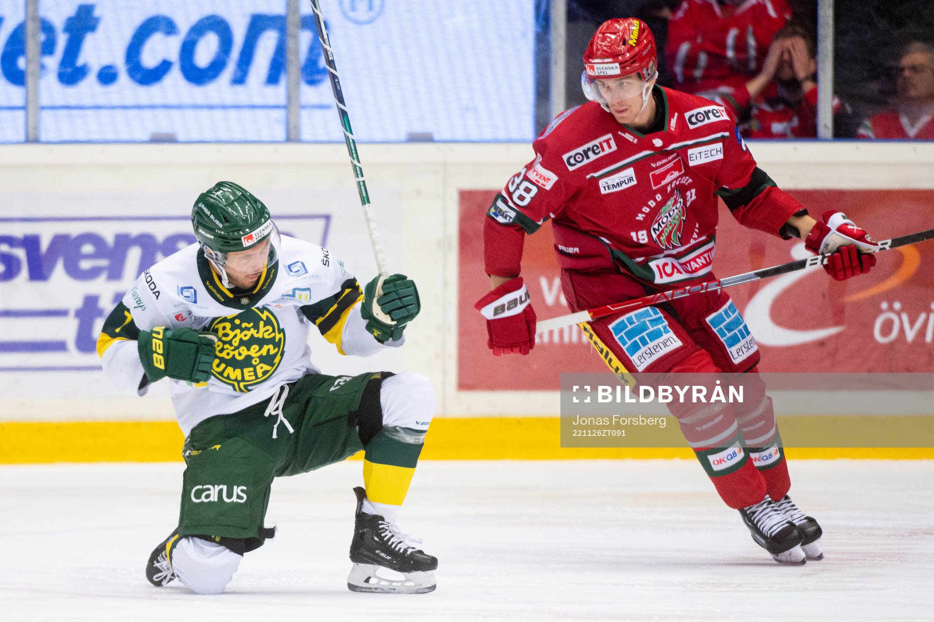 Björklövens Fredrik Weigel jublar