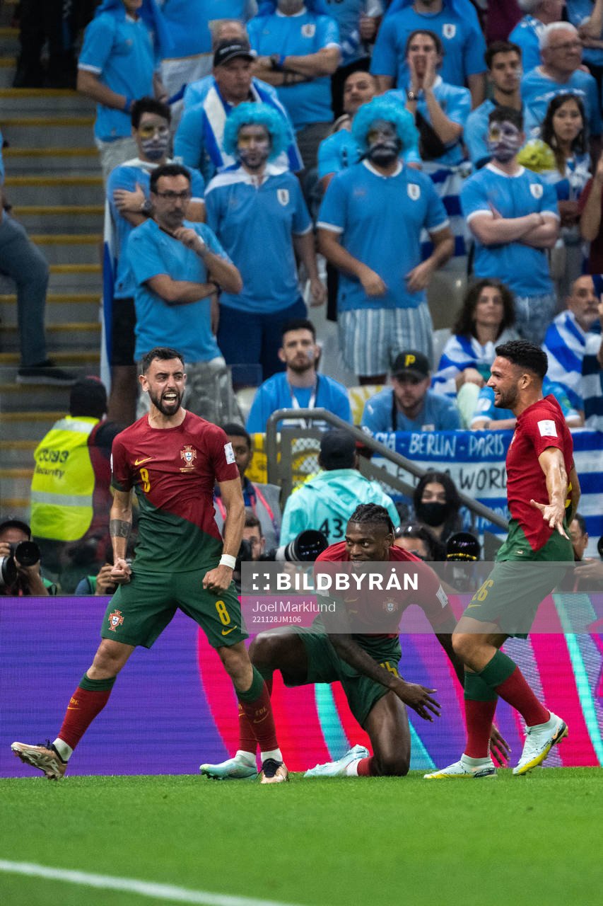 Bruno Fernandes of Portugal celebrates with Rafael Leao and