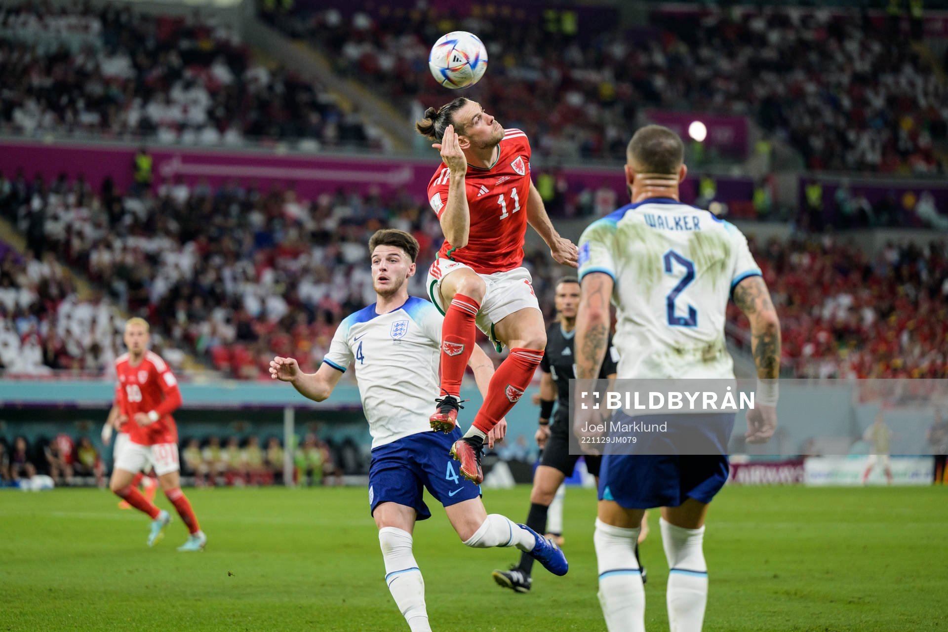 Declan Rice of England and Gareth Bale of Wales
