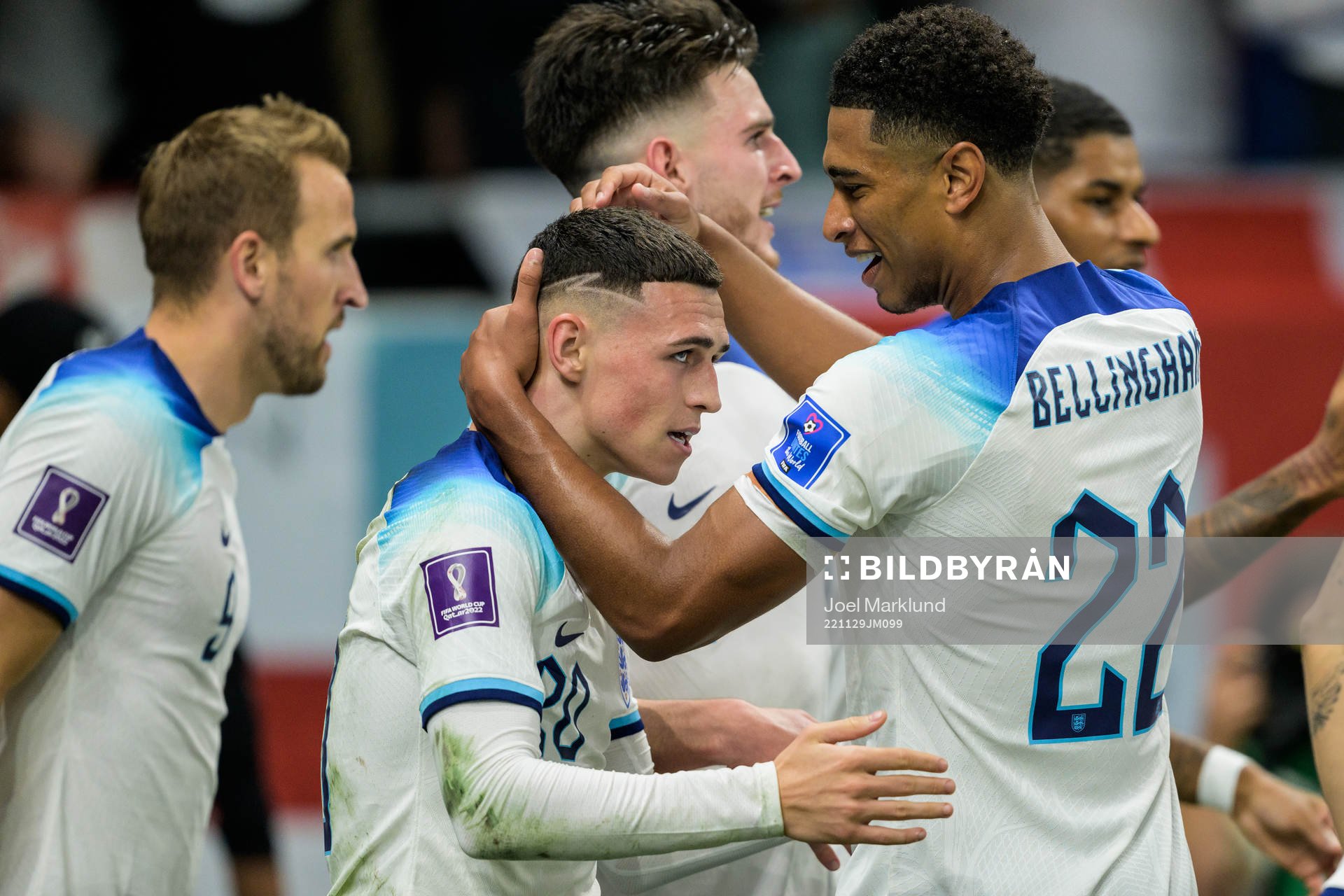 Phil Foden of England celebrate with Jude Bellingham