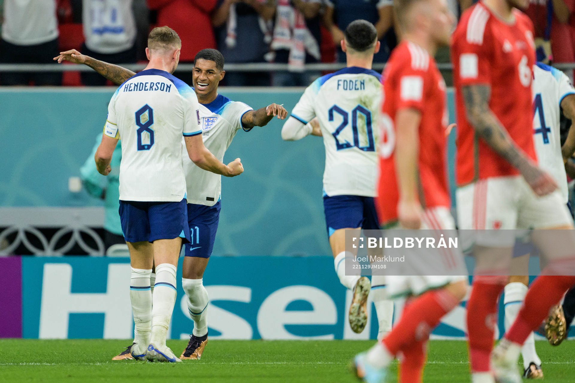 Marcus Rashford of England celebrate together with Jordan