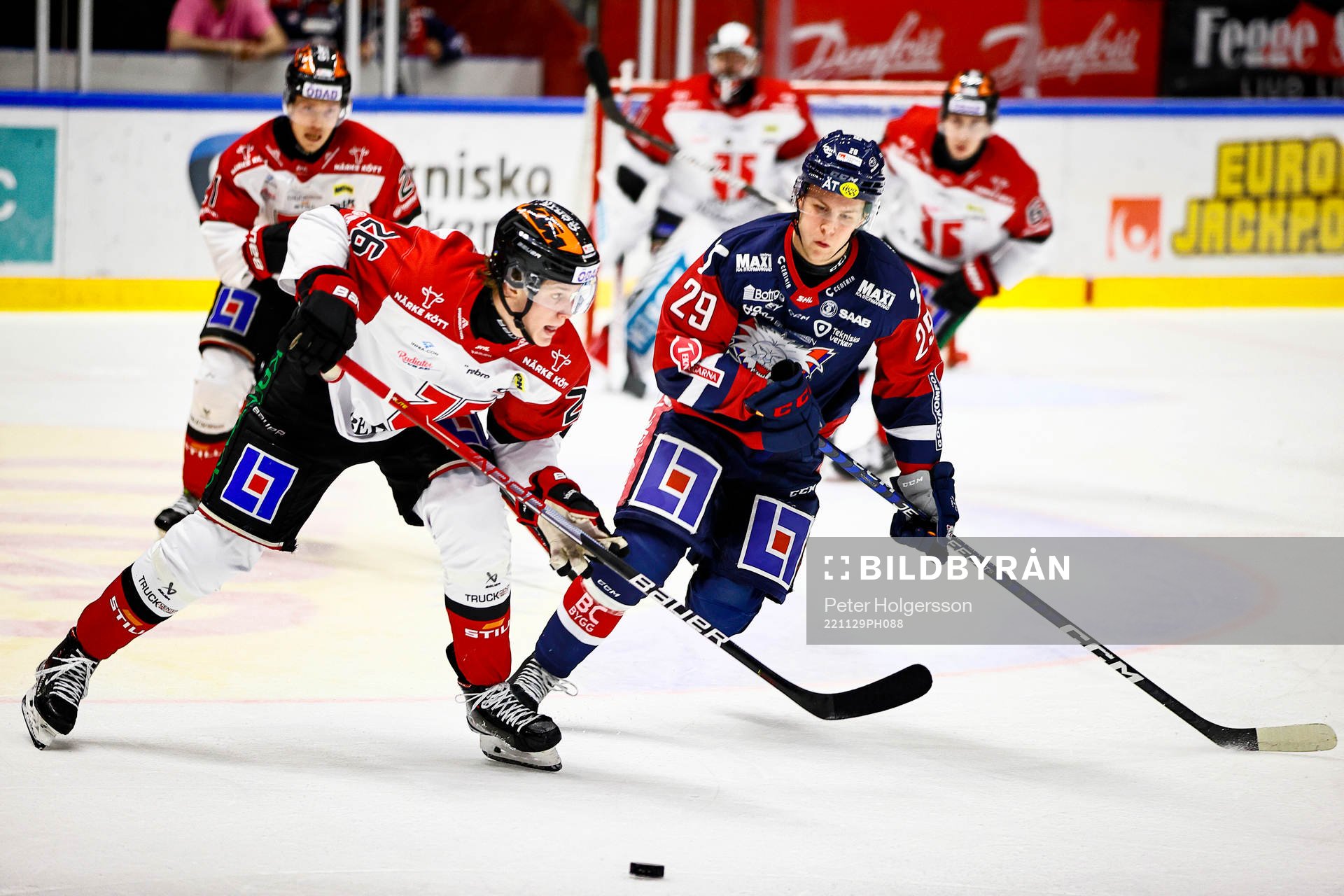 Örebros Elias Pettersson och Linköpings Georg Weigelt