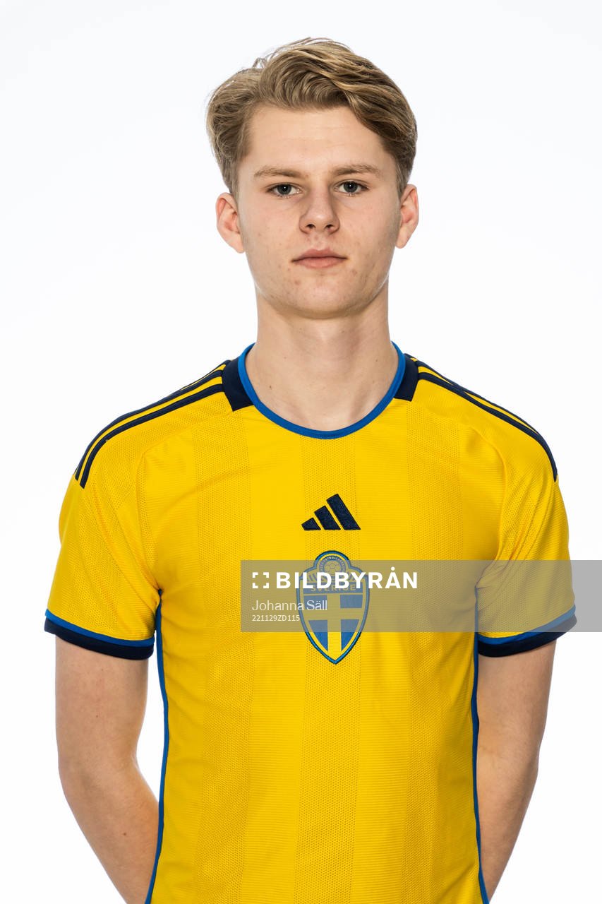 Devin Larsson