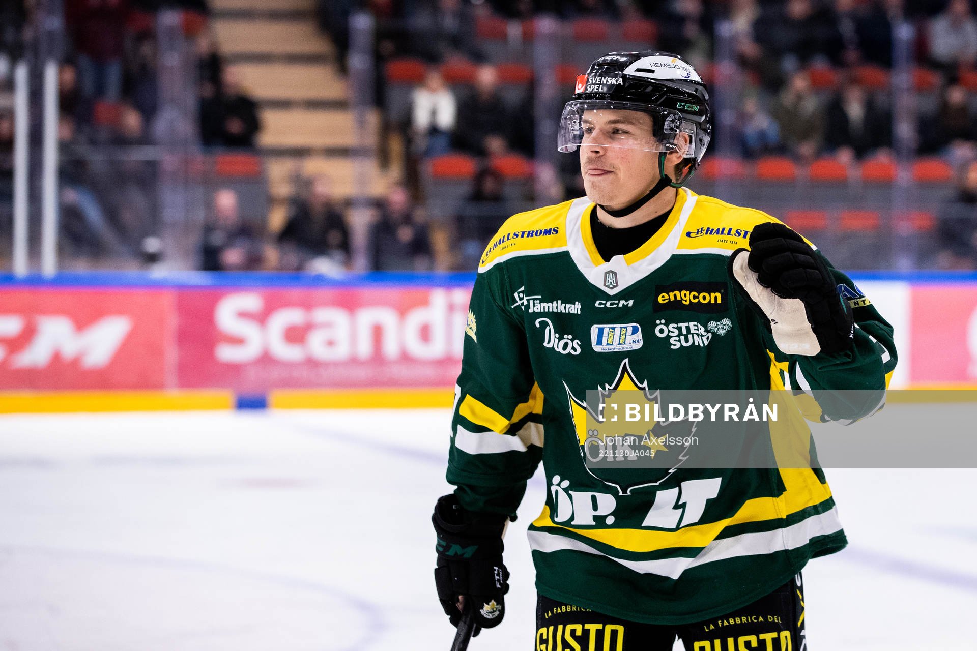Östersunds Johan Mörnsjö jublar