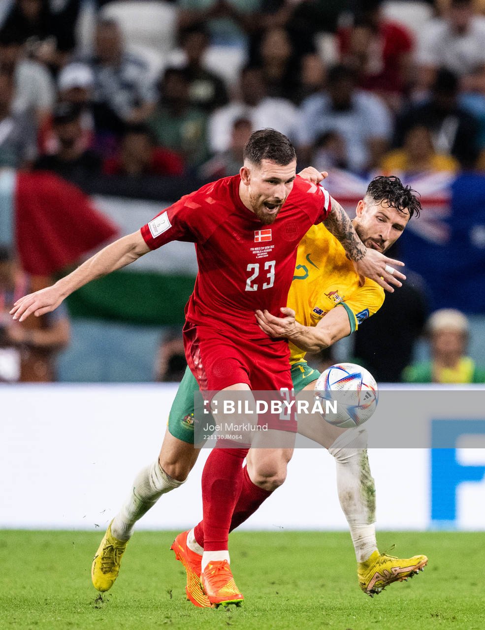 Pierre-Emile Højbjerg of Denmark and Mathew Leckie of