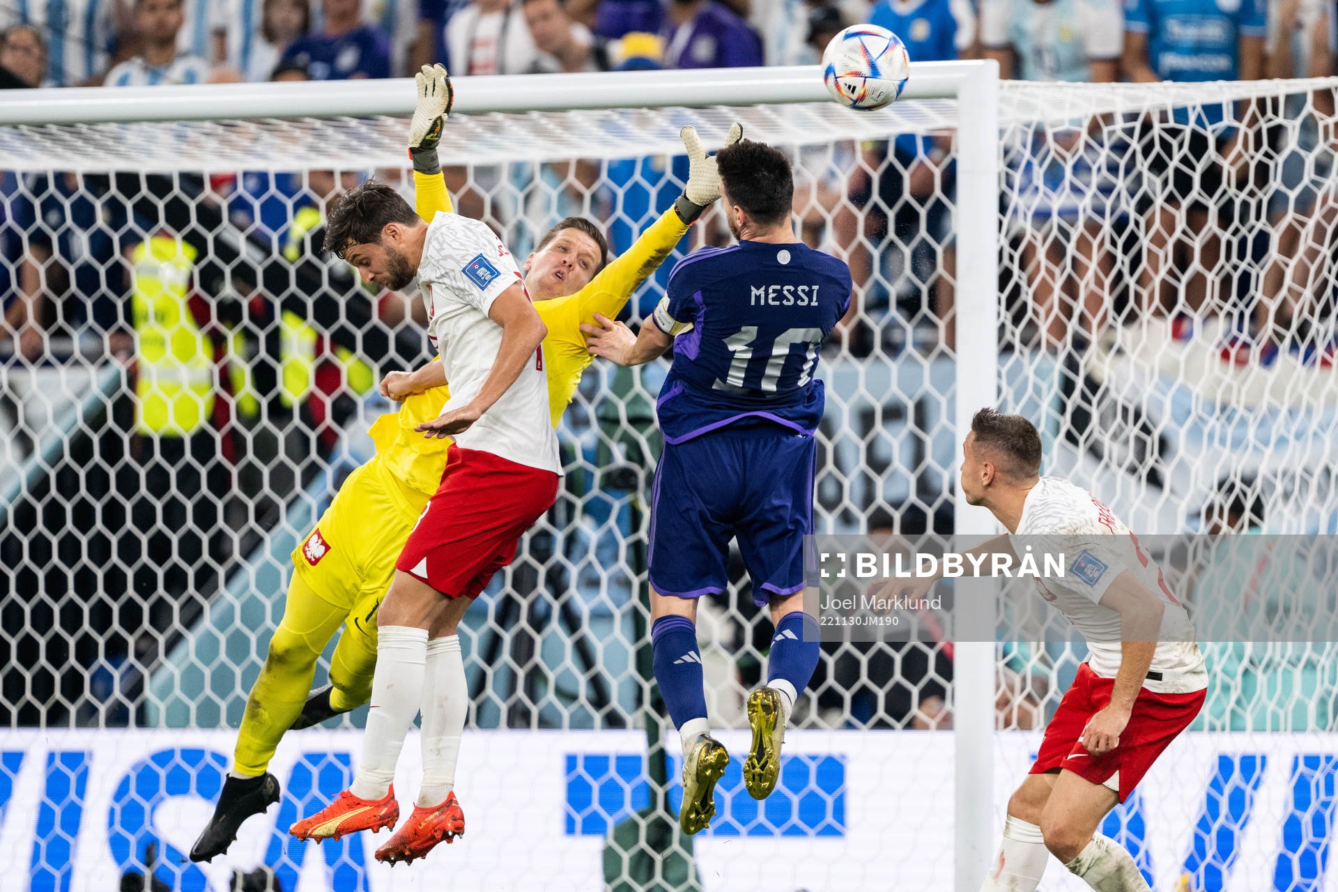 Goalkeeper Wojciech Szczesny of Poland in a situation with