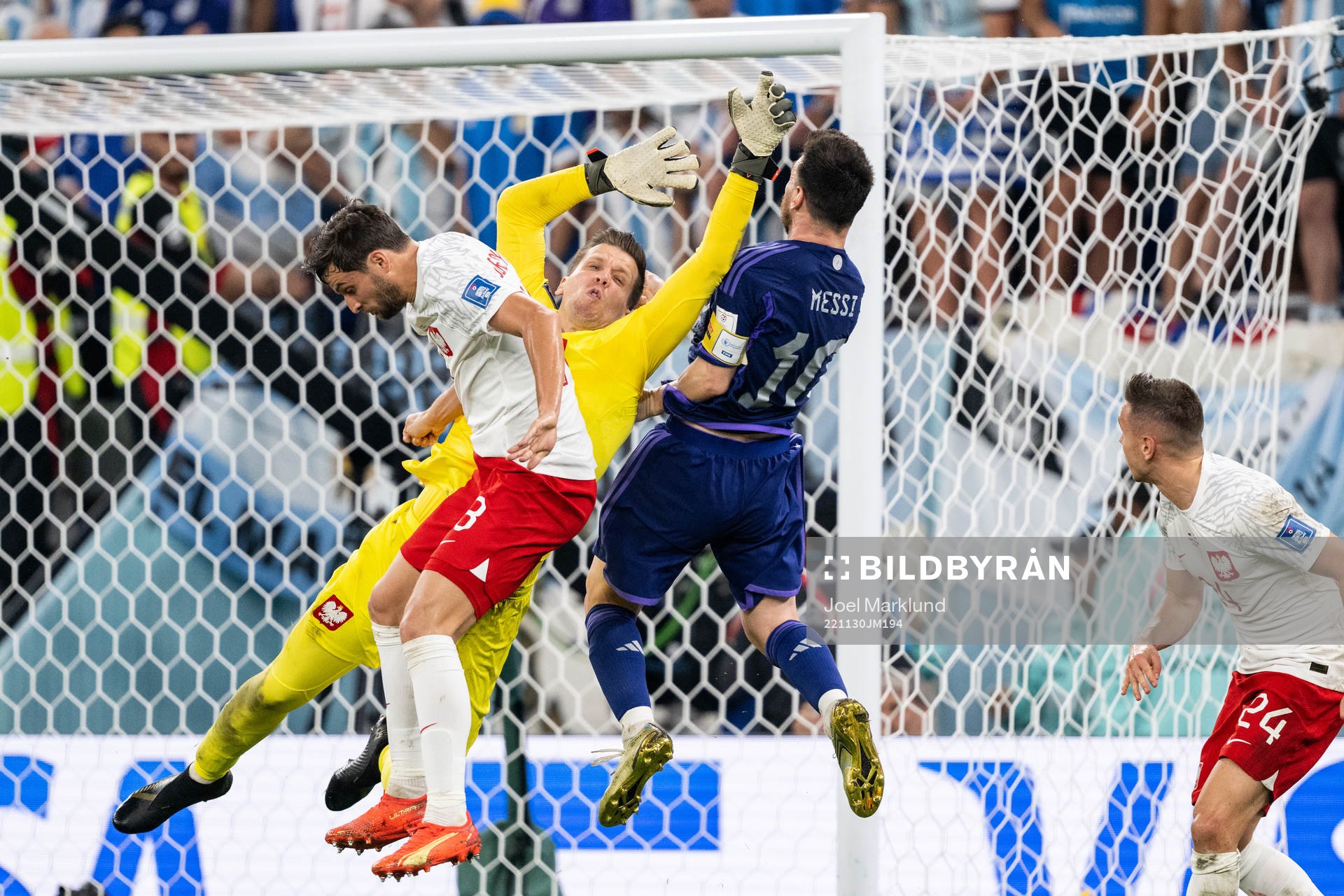 Goalkeeper Wojciech Szczesny of Poland in a situation with