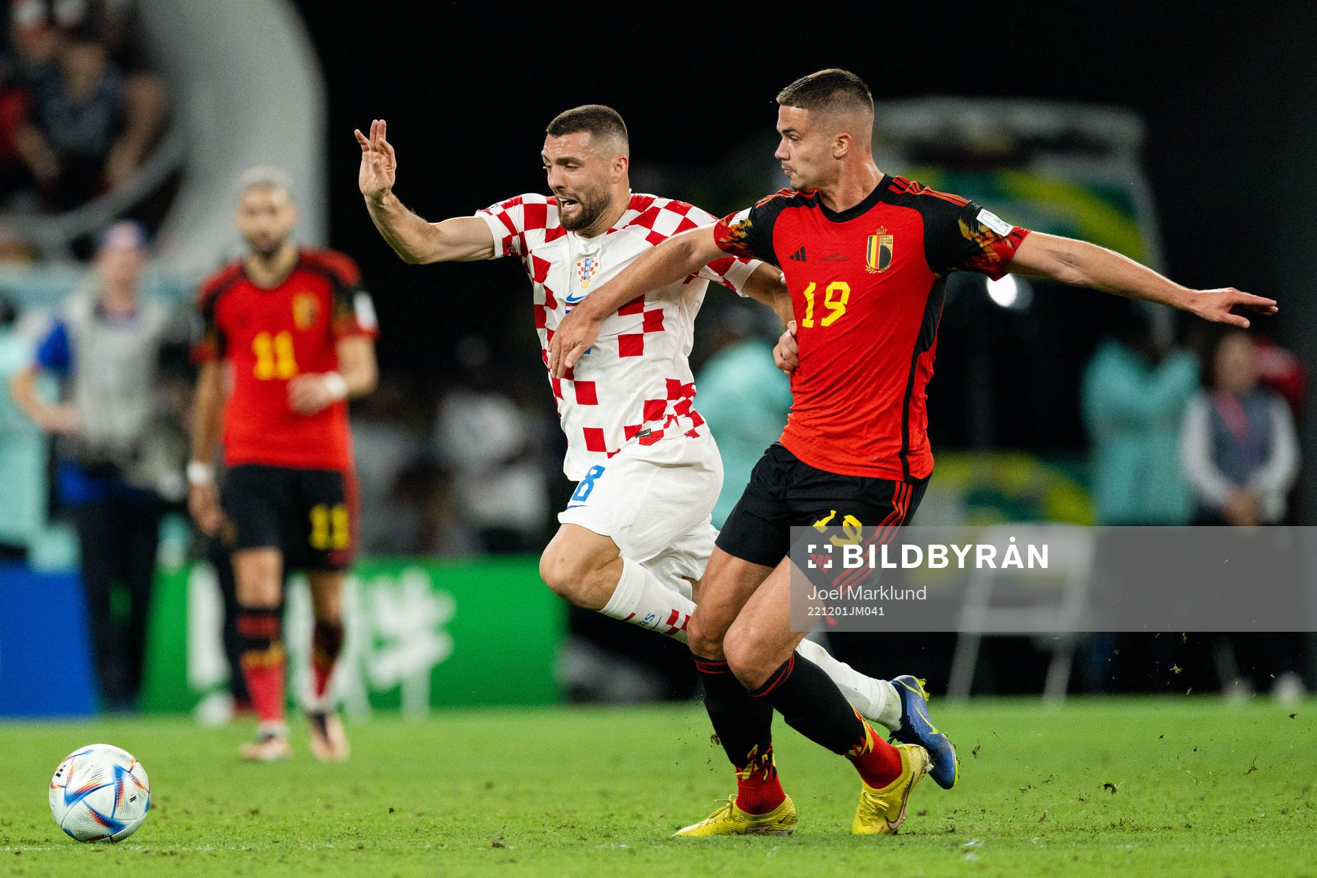 Mateo Kovacic of Croatia and Leander Dendoncker of Belgium