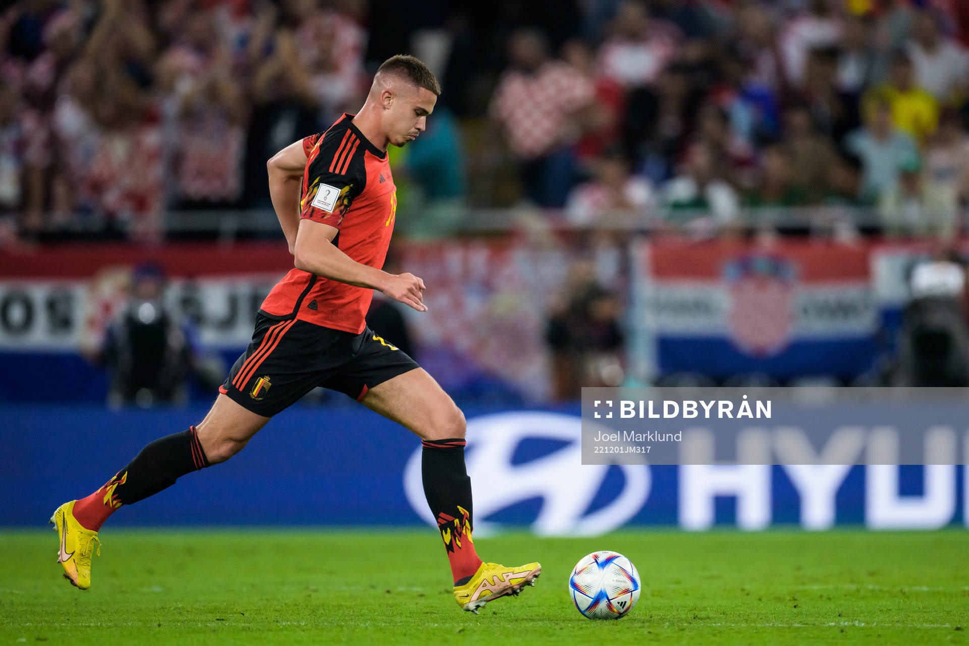 Leander Dendoncker of Belgium