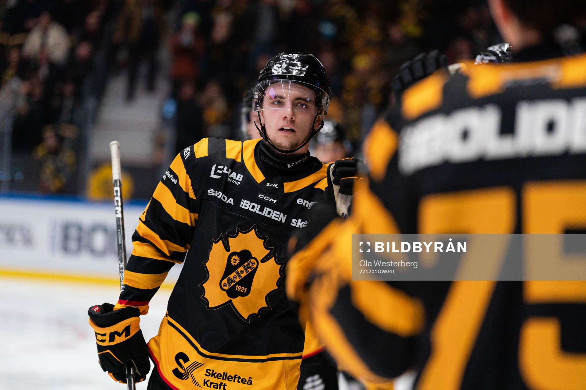 Skellefteås Elias Stenman jublar