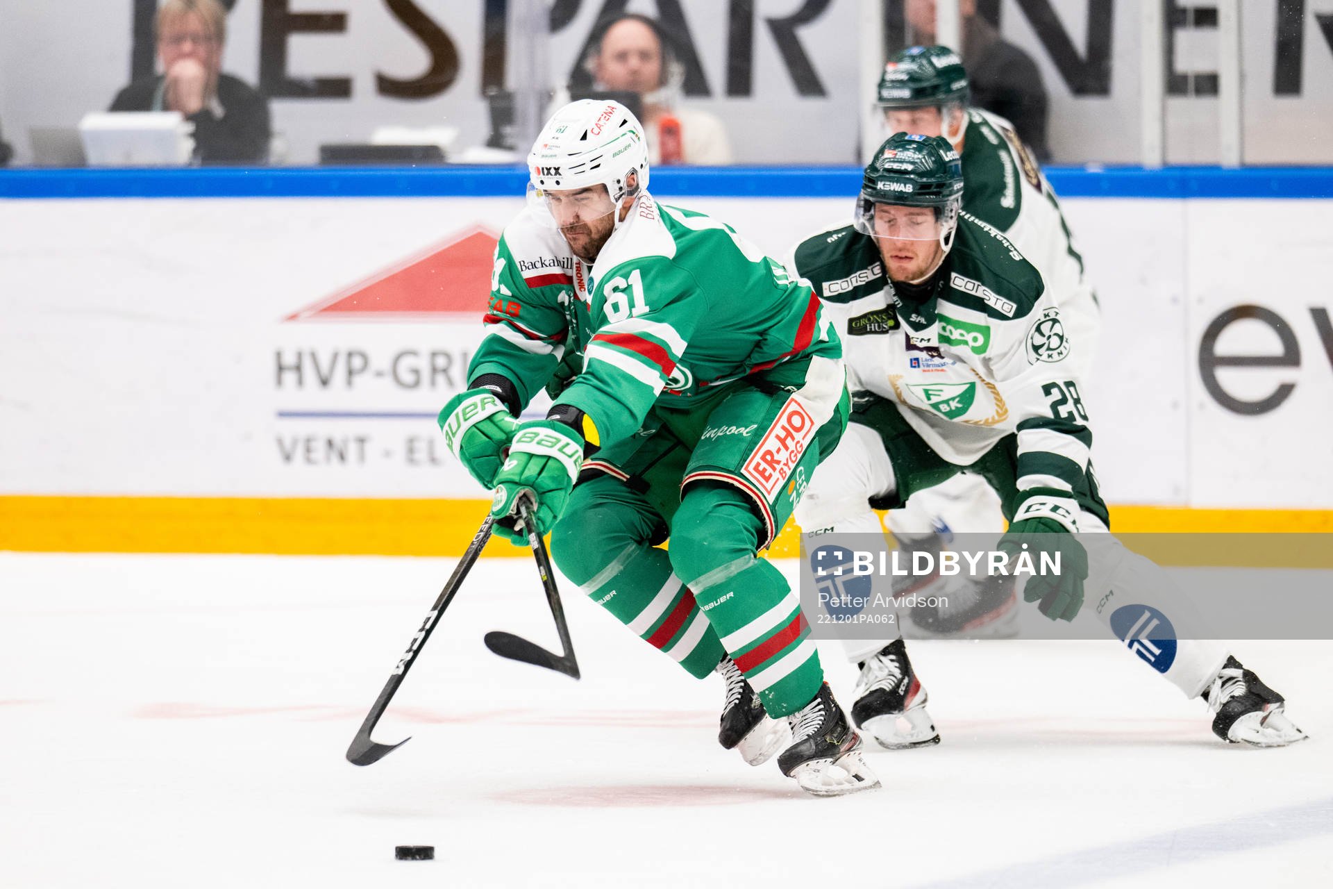 Rögles Ludvig Larsson och Färjestads Mattias Göransson