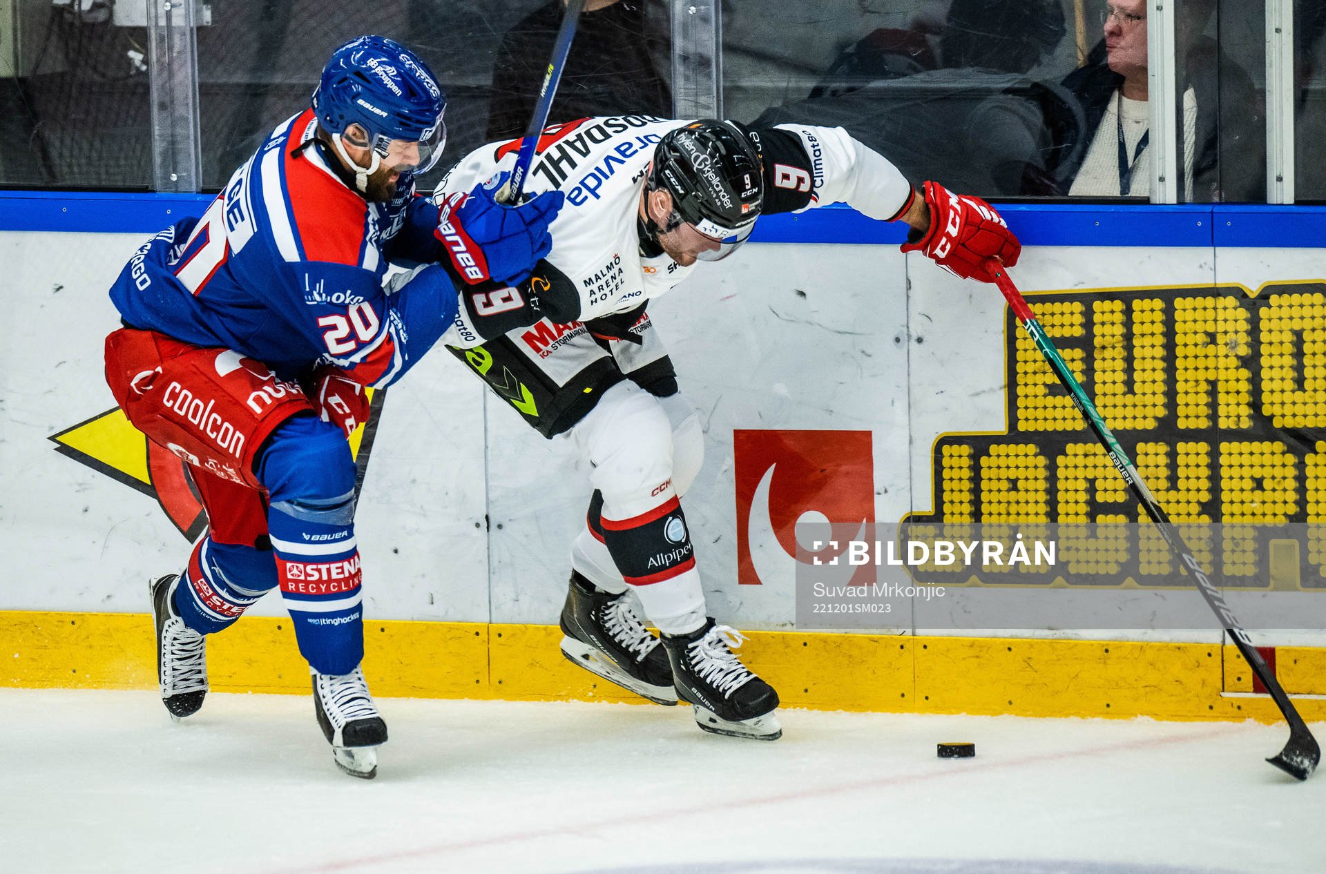 Oskarshamns Hynek Zohorna och Malmö Redhawks Kim Rosdahl