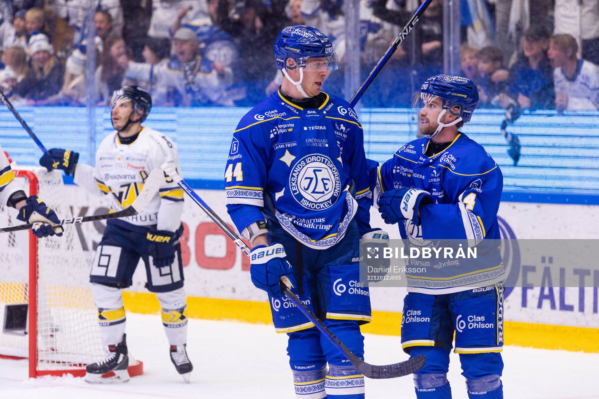 Leksands Carter Ashton och Oskar Lang jublar