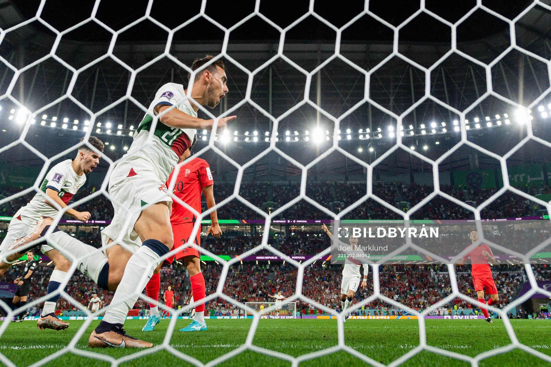 Ricardo Horta and Cristiano Ronaldo of Portugal celebrate the 0-1 goal during the FIFA World Cup 2022 football match between South Korea and Portugal on December 2, 2022 in Doha.