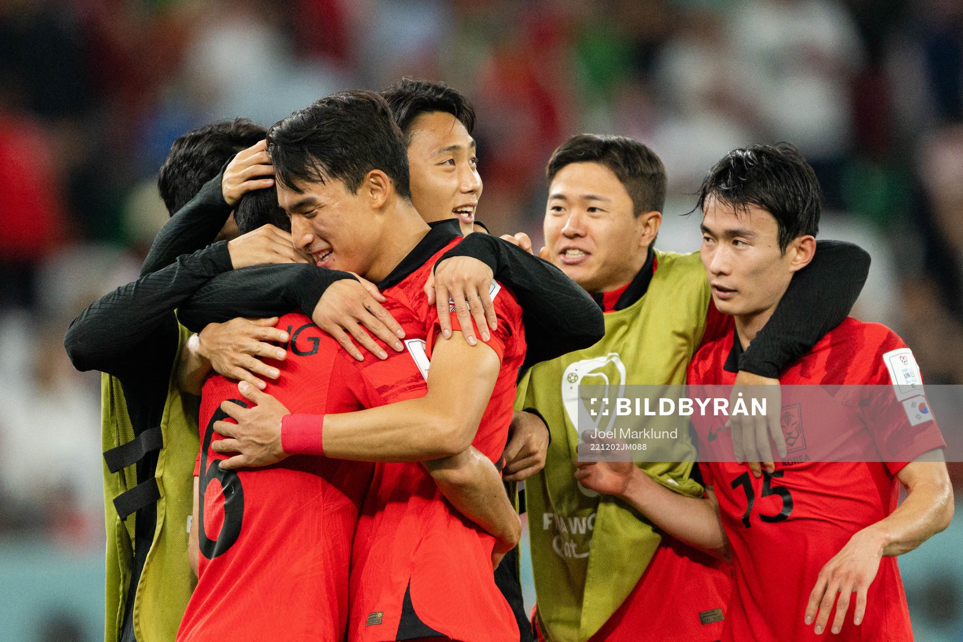 Players of South Korea celebrate
