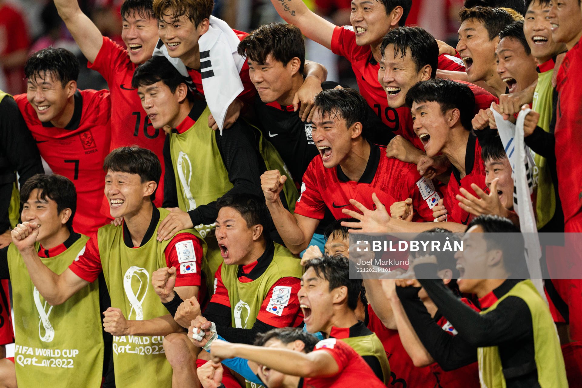 Players of South Korea celebrate