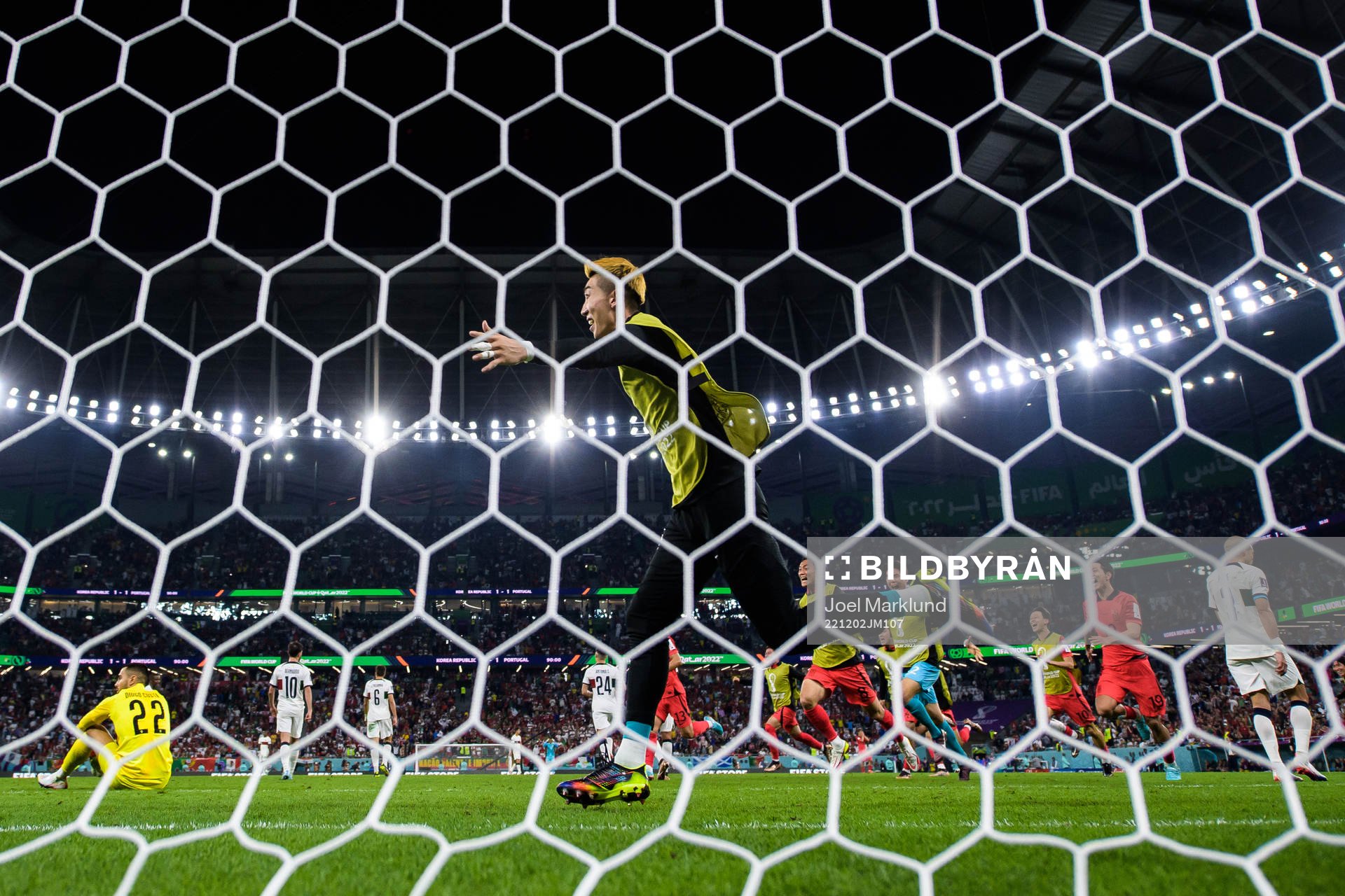 Players of of South Korea celebrate