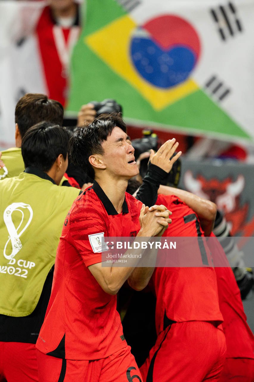 Inbeom Hwang of South Korea celebrates the 2-1 goal by