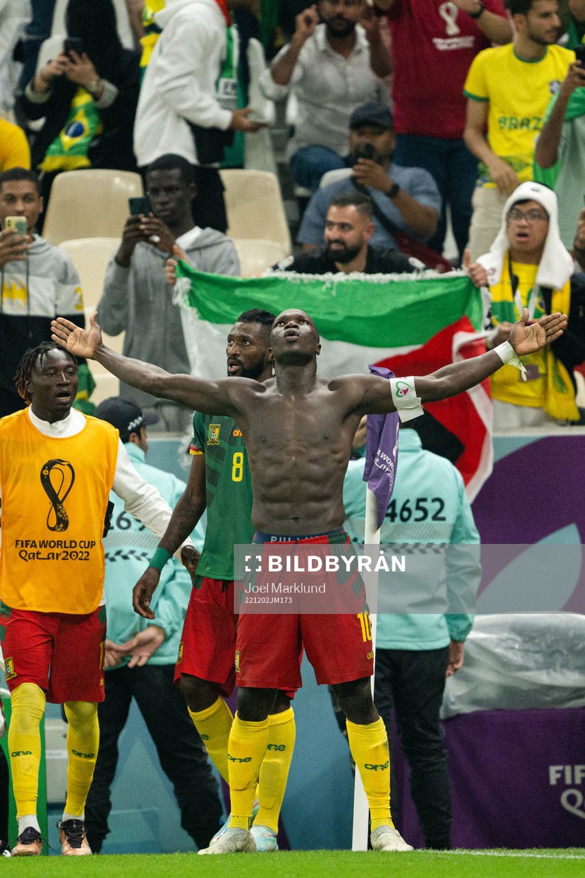 Vincent Aboubakar of Cameroon celebrates te 1-0 goal during the FIFA World Cup 2022 football match between Cameroon and Brazil on December 2, 2022 in Doha.