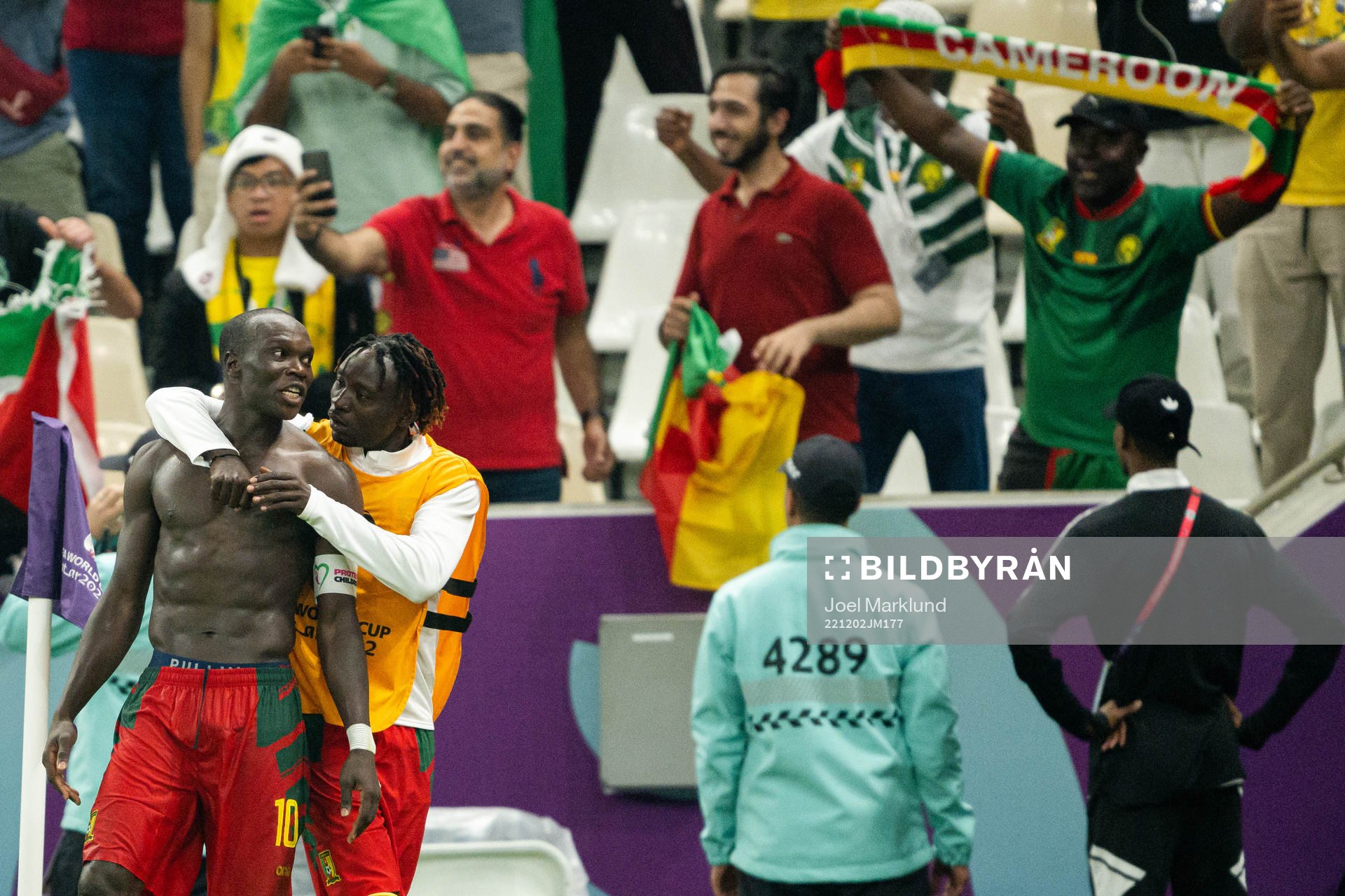 Vincent Aboubakar of Cameroon celebrates te 1-0 goal