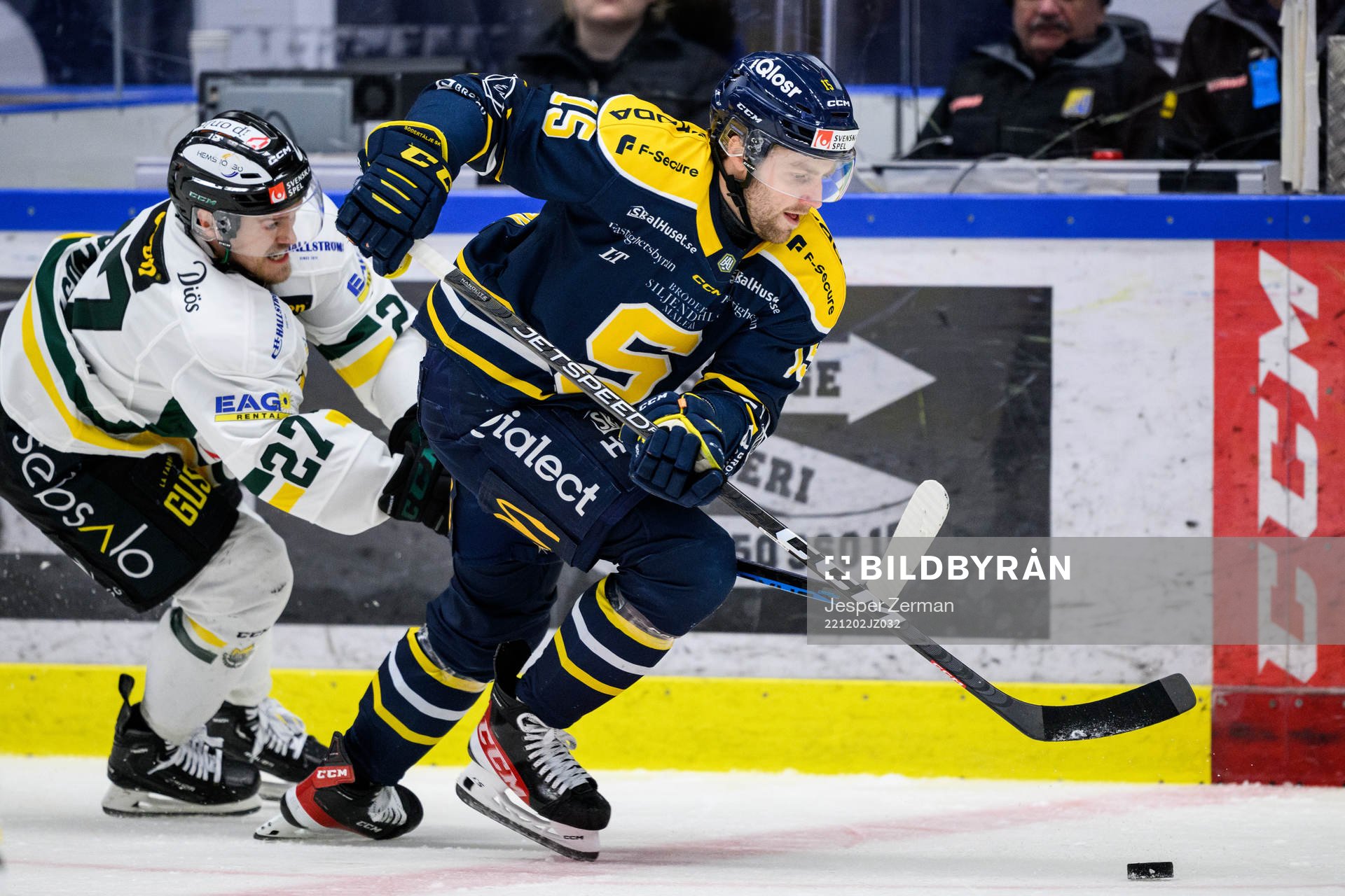 Östersunds Linus Lundström och Södertäljes Albin Carlson